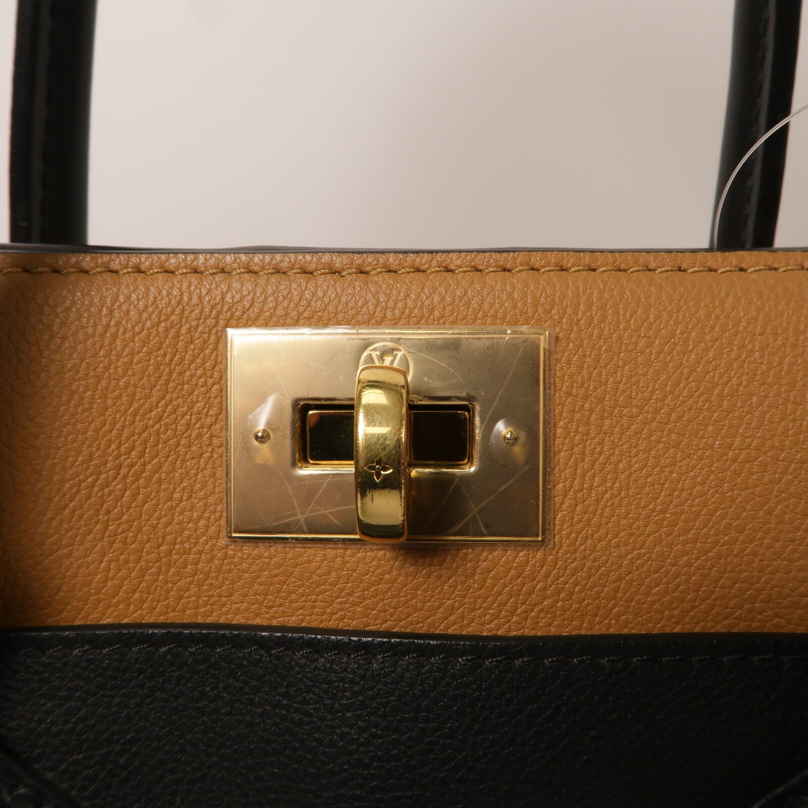 LOUIS VUITTON Monogram/牛皮皮革On My Side MM手挽肩背兩用袋