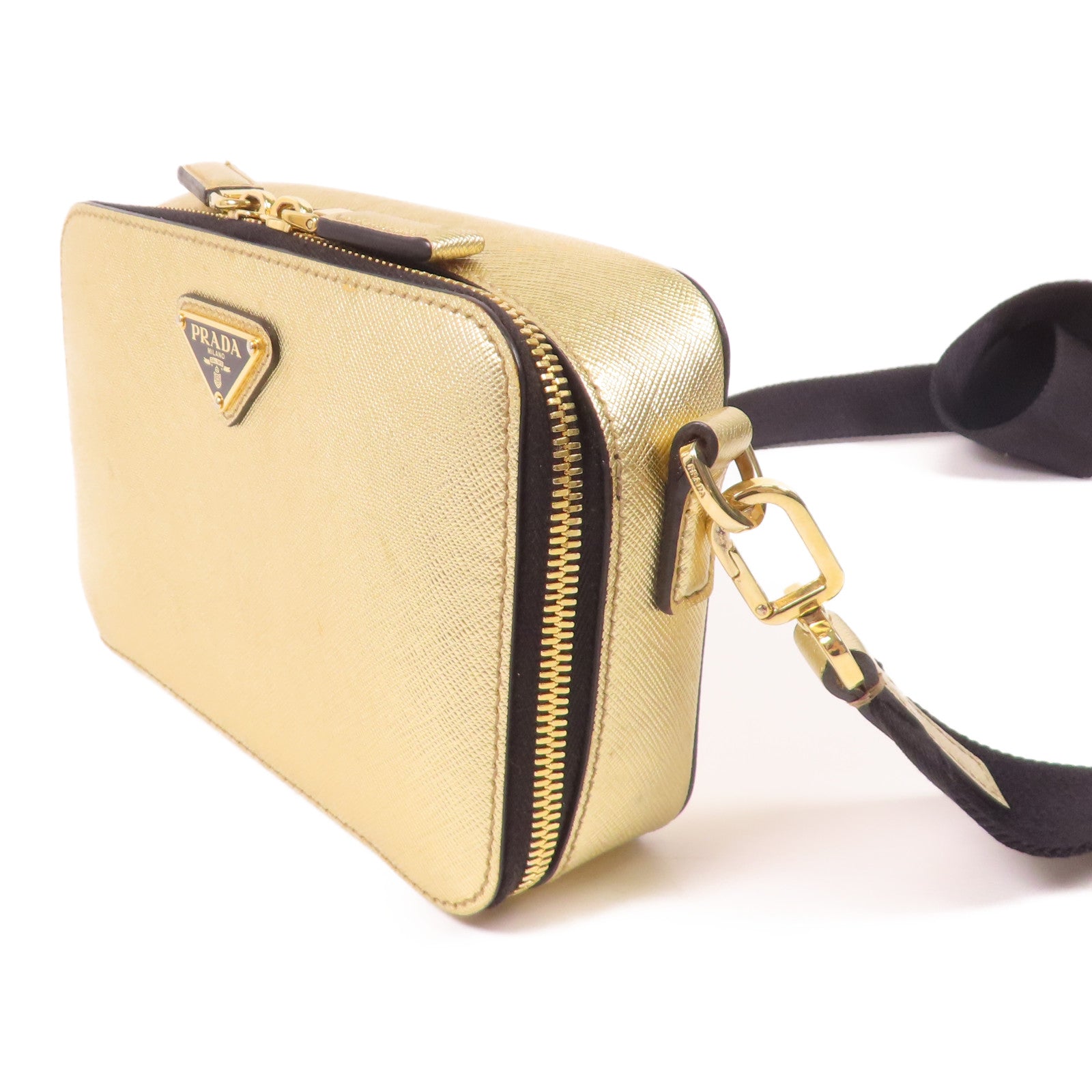 PRADA 牛皮皮革Brique Bag金扣肩背袋