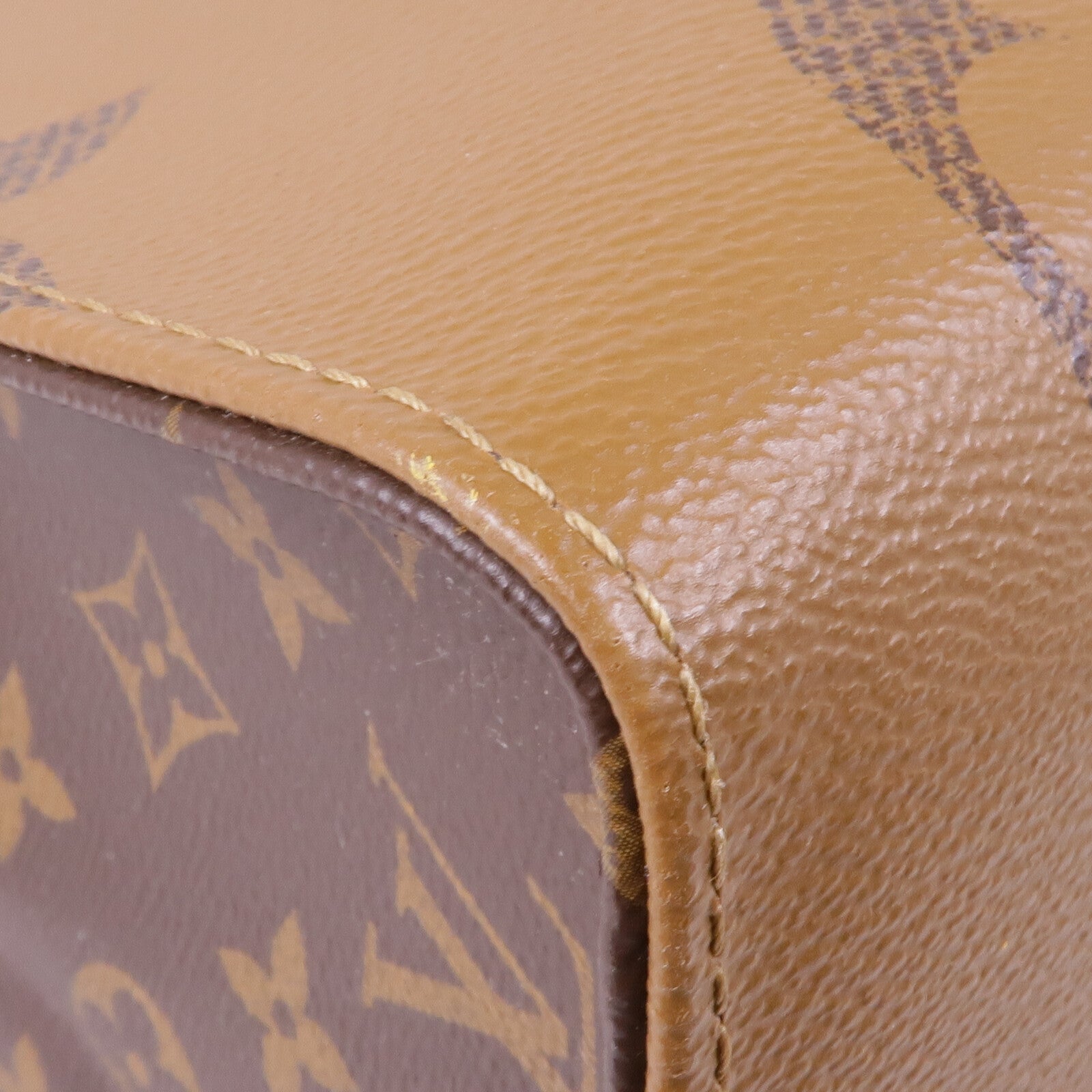 LOUIS VUITTON Monogram Giant/Reverse On The Go MM金扣手挽肩背兩用袋