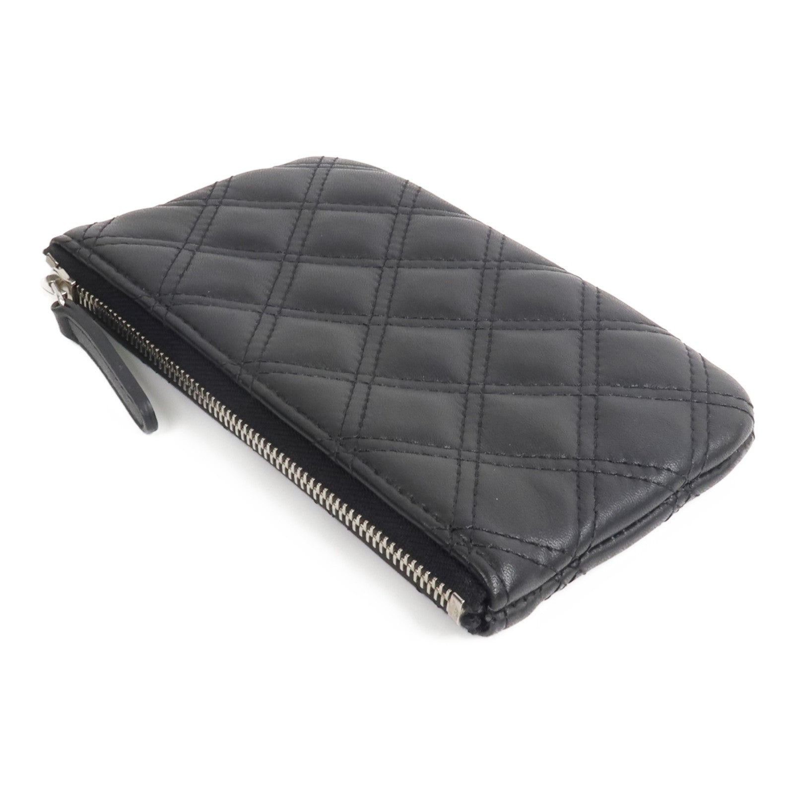CHANEL 牛皮皮革Small Pouch小袋