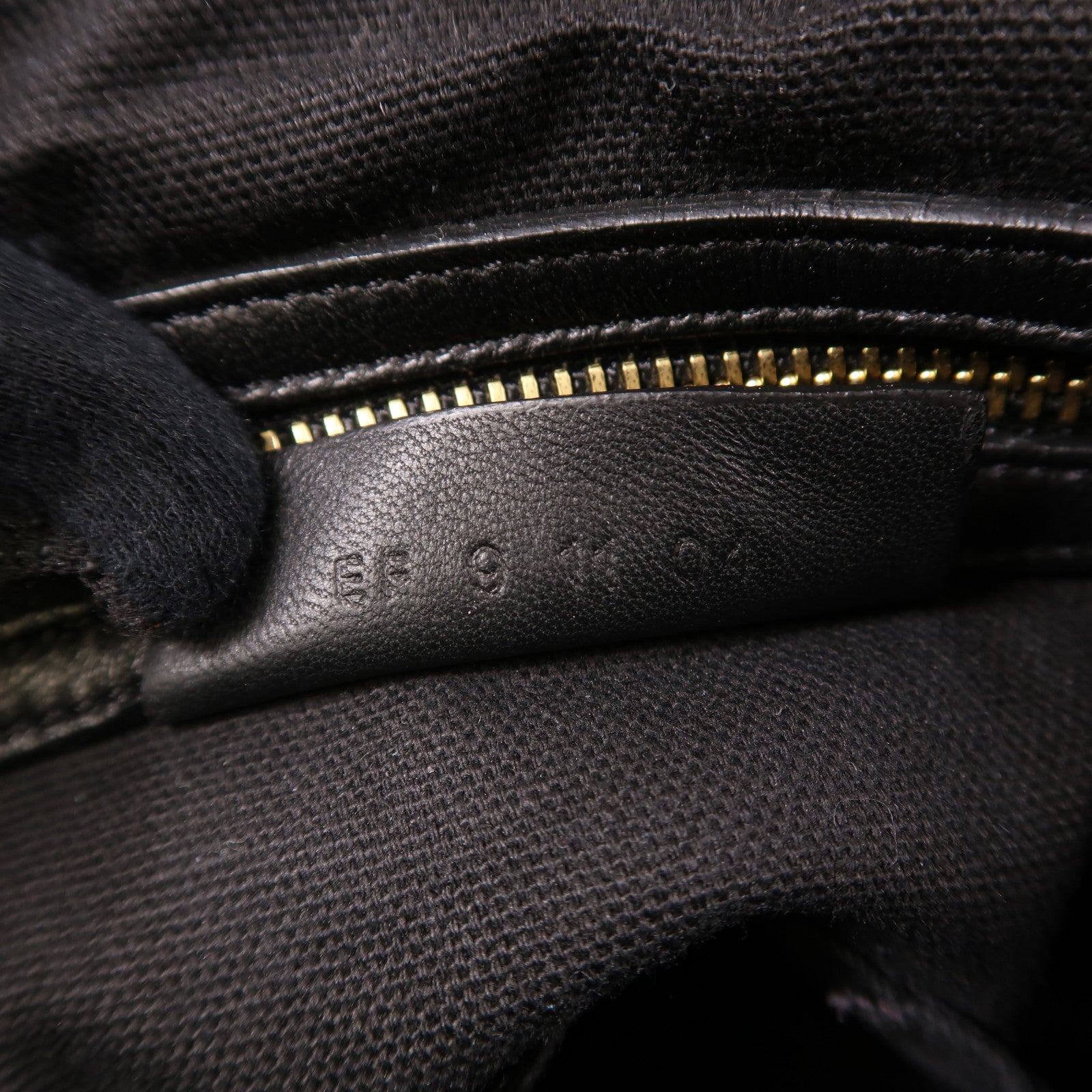 GIVENCHY 牛皮皮革Pandora金扣手挽肩背兩用袋