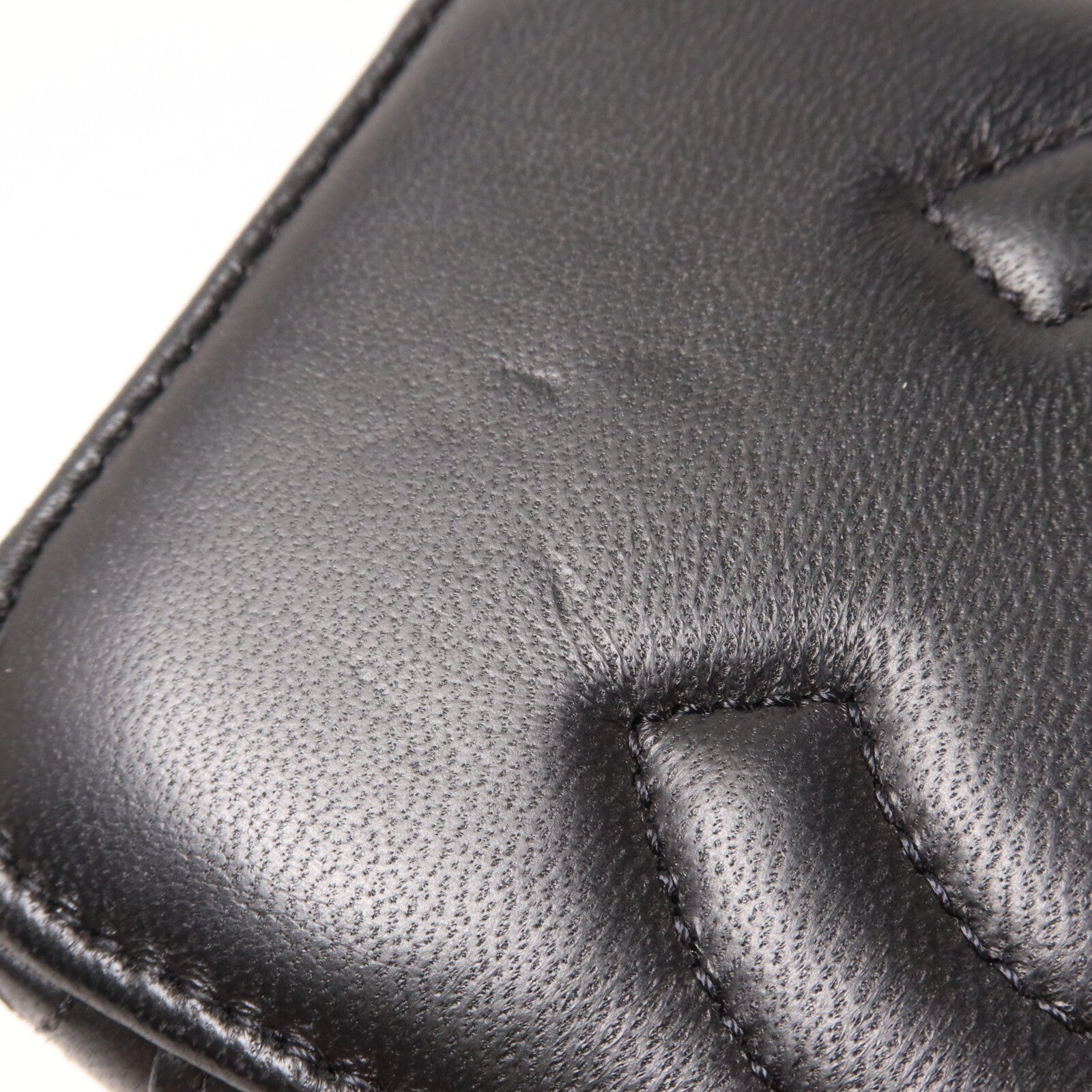CHANEL 羊皮皮革Vanity Case鏈帶肩背袋