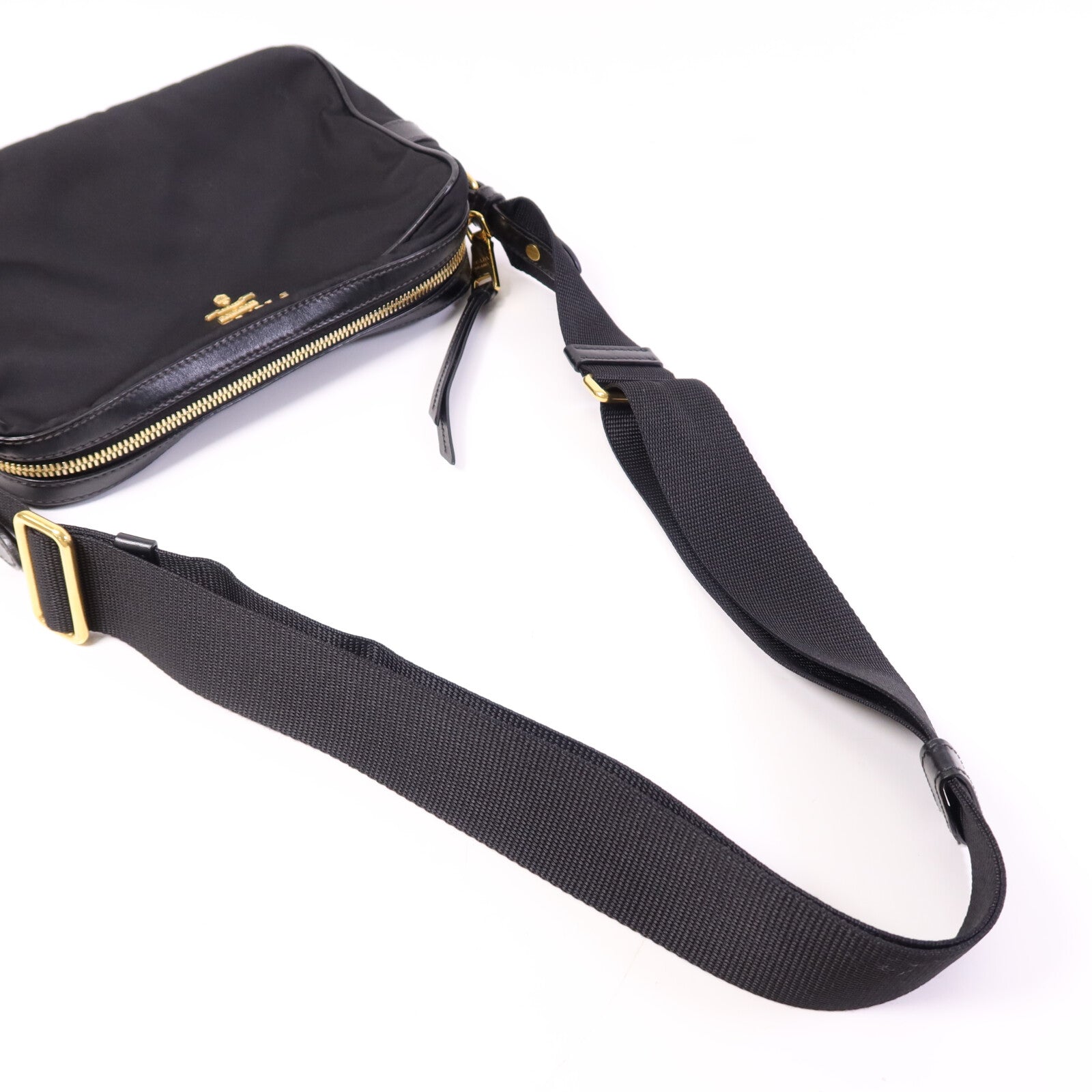 PRADA 尼龍Shoulder Bag金扣肩背袋