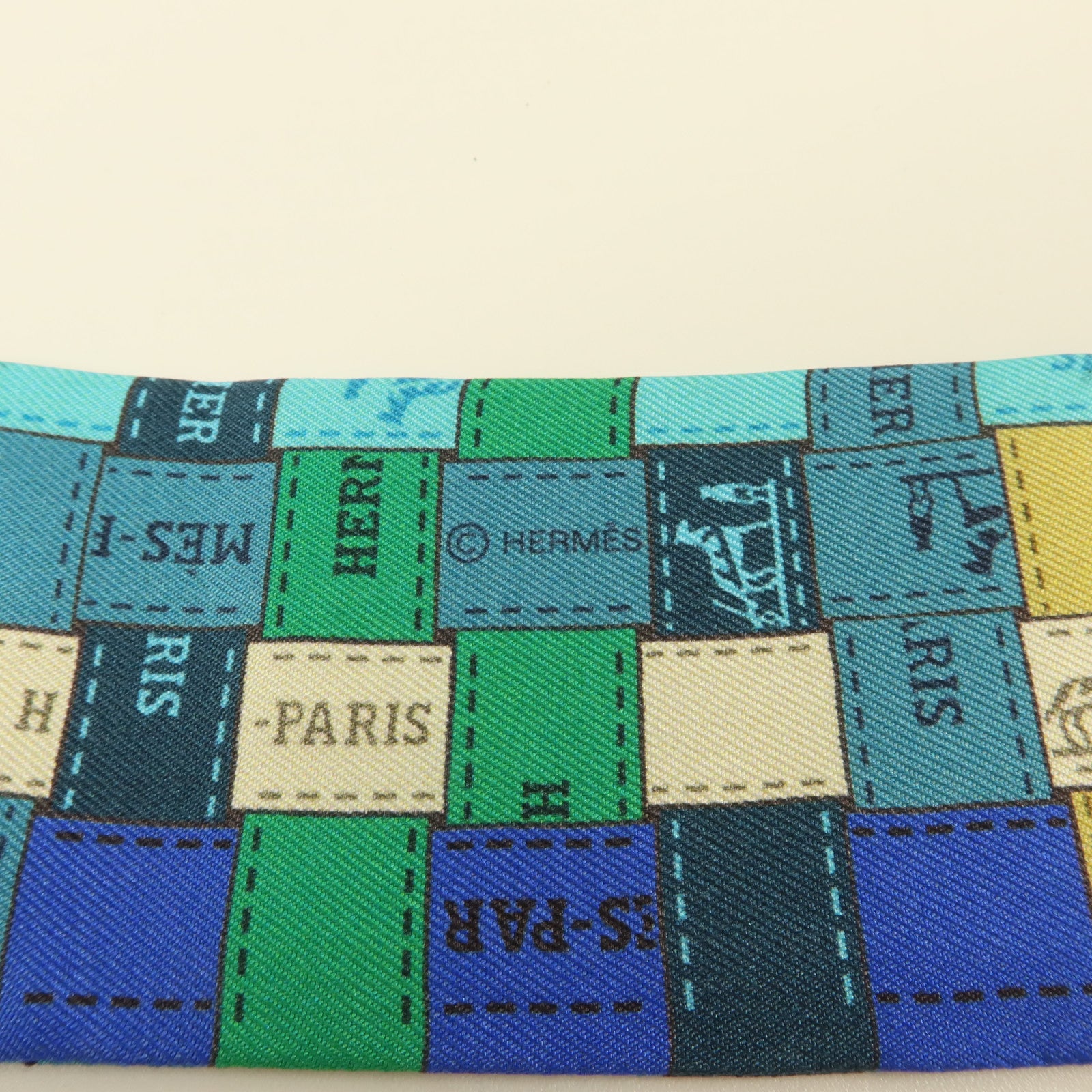HERMES 絲質Twilly絲巾