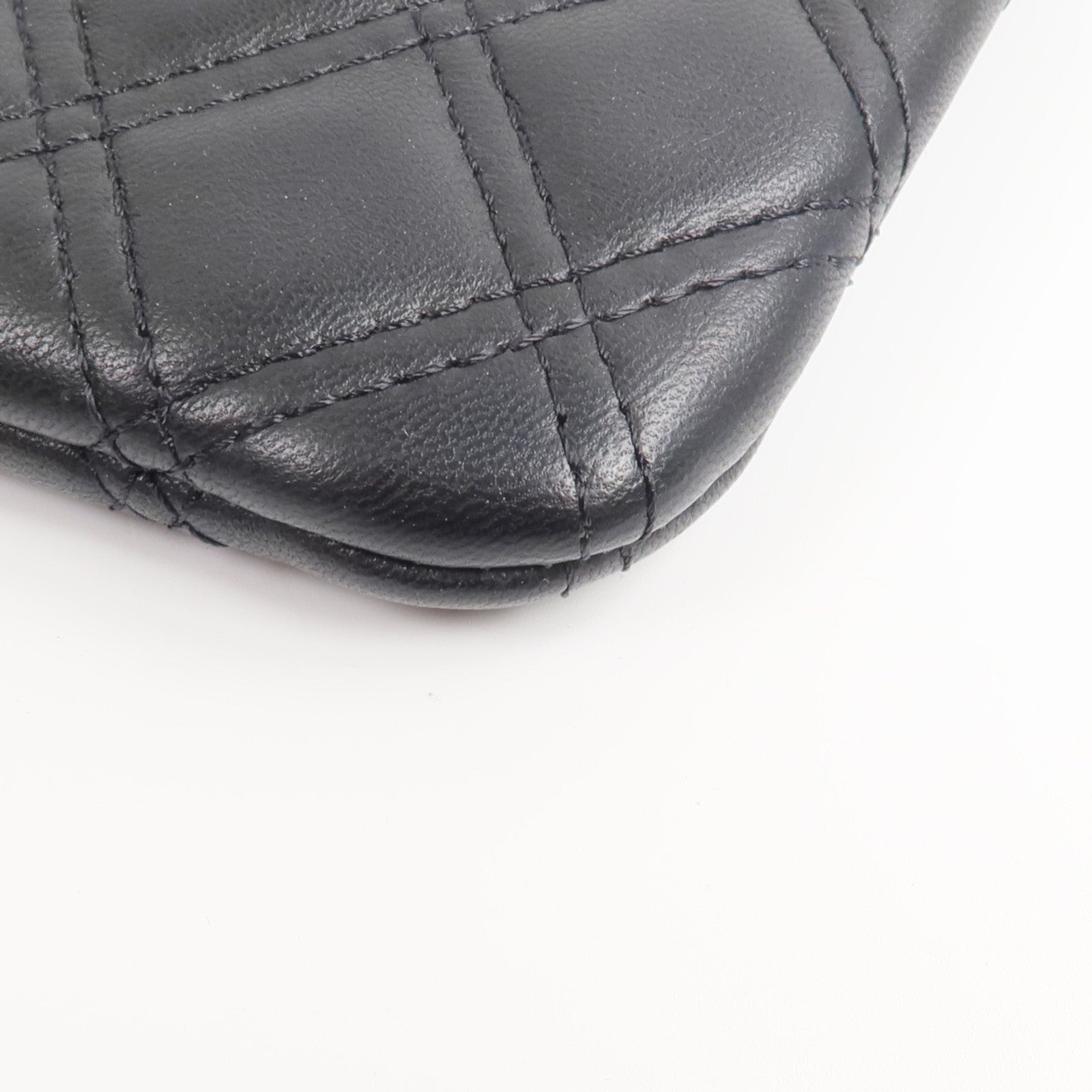CHANEL 牛皮皮革Small Pouch小袋