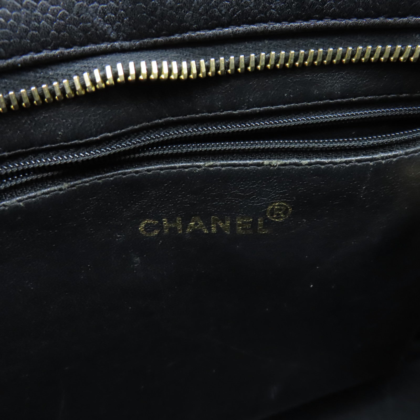 CHANEL 【激減優惠】菱格牛皮皮革Vintage Handbag金扣手挽袋黑色