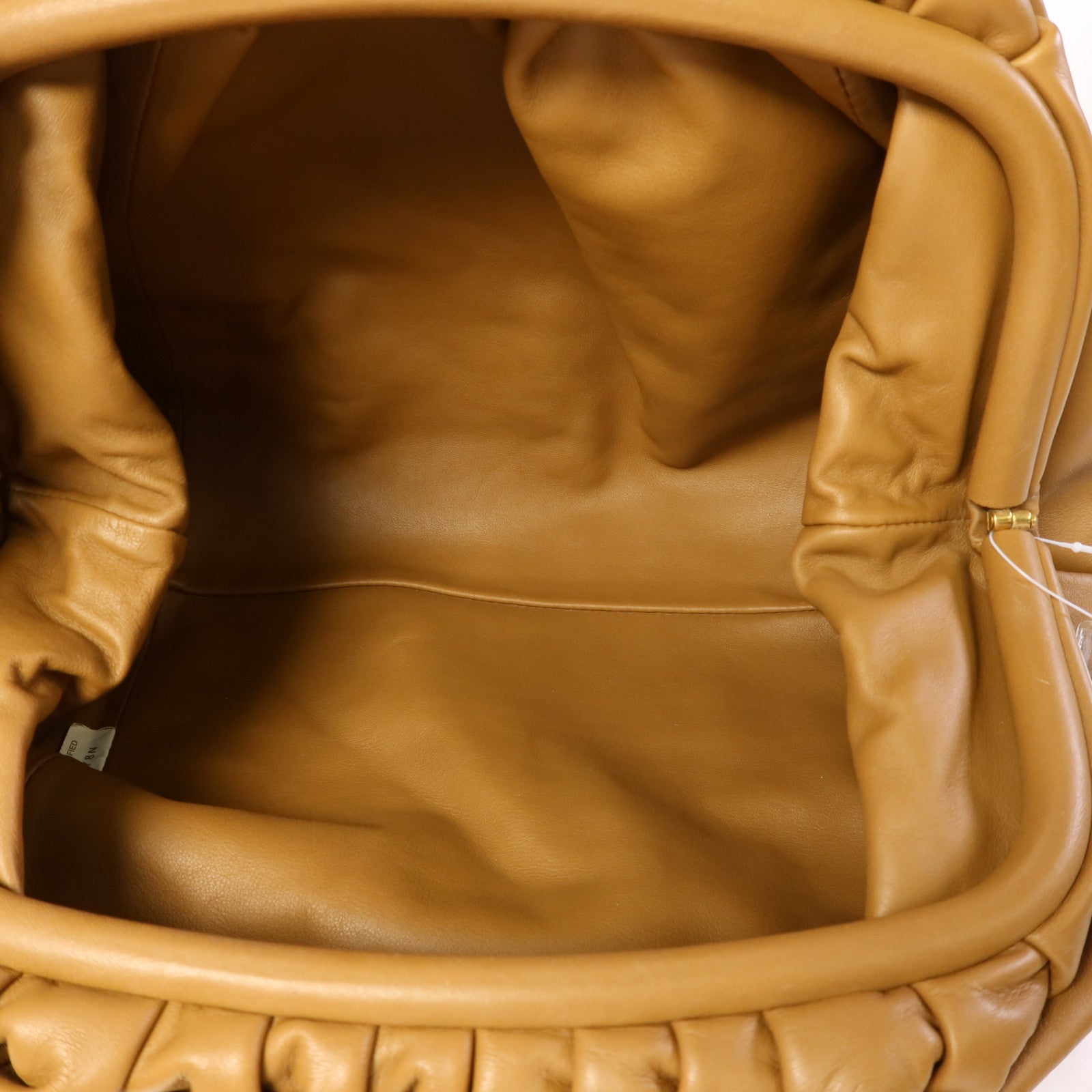BOTTEGA VENETA 牛皮皮革Pouch Clutch Bag金扣手拿包