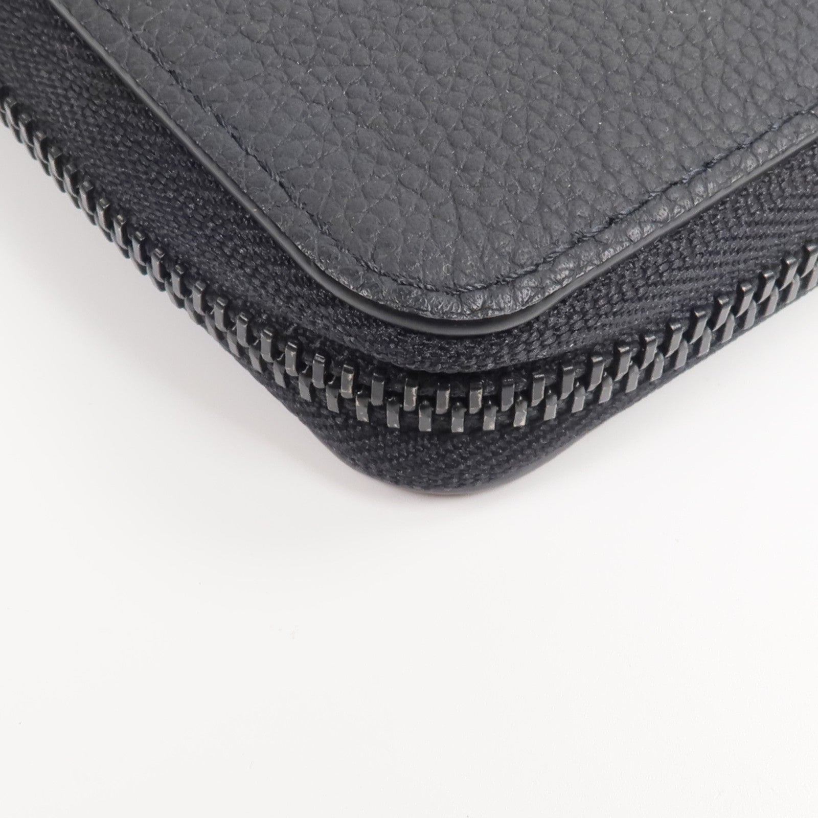 LOUIS VUITTON Aerogram Zippy Wallet Horizontal長錢包