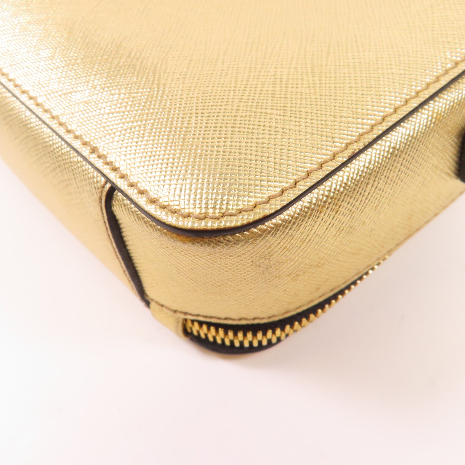 PRADA 【激減優惠】牛皮皮革Brique Bag金扣肩背袋