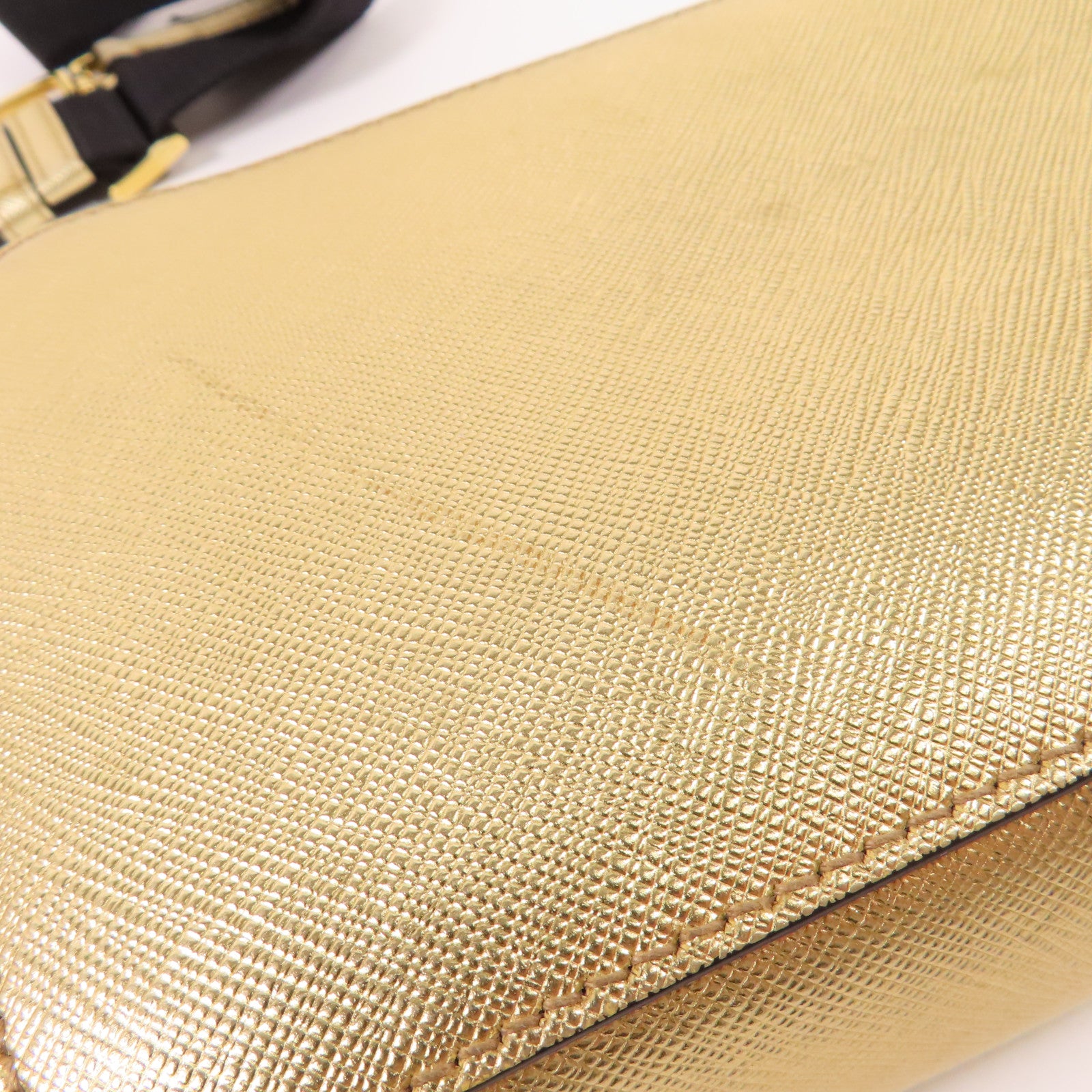 PRADA 【激減優惠】牛皮皮革Brique Bag金扣肩背袋