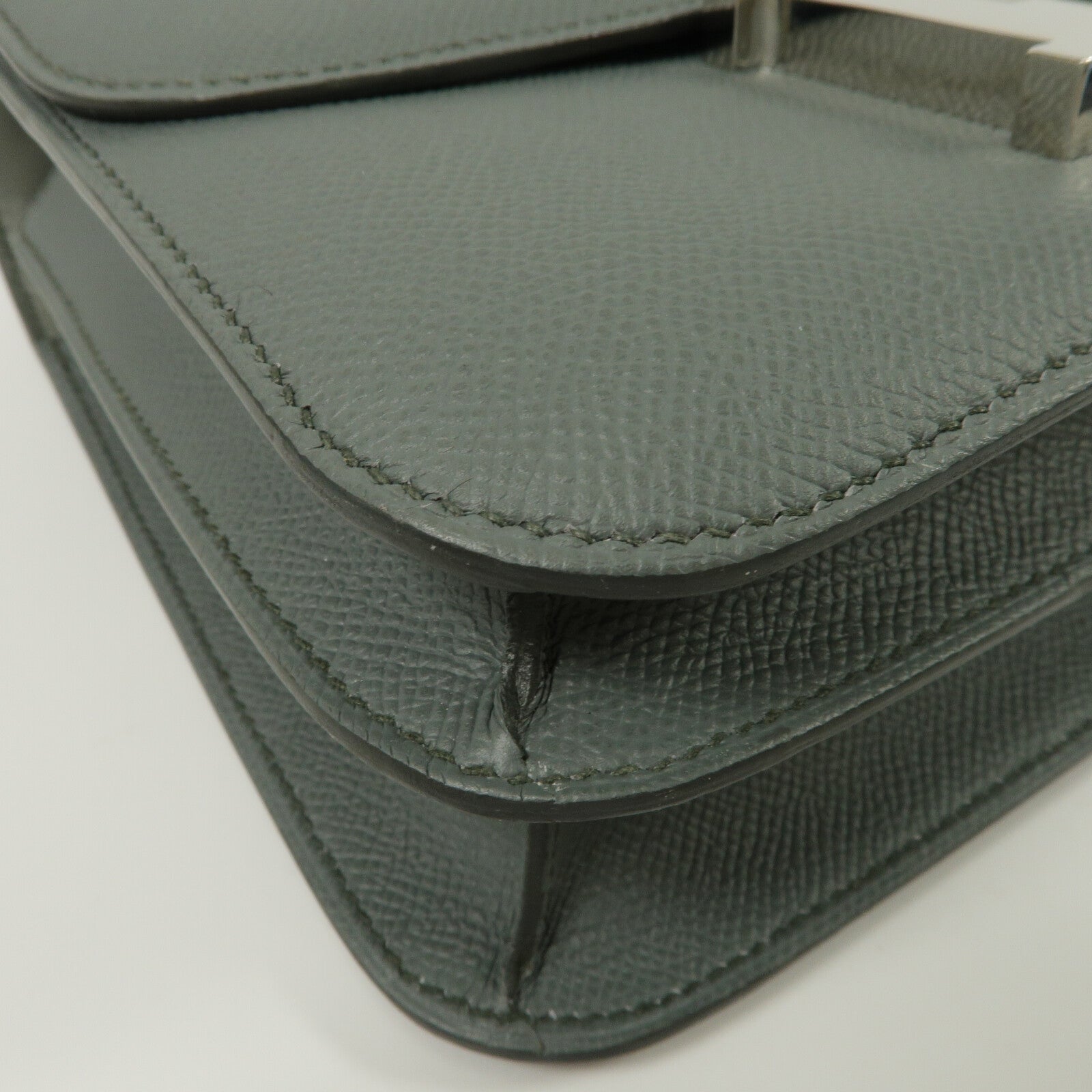 HERMES Epsom皮革Constance 24肩背袋Bleu Orage