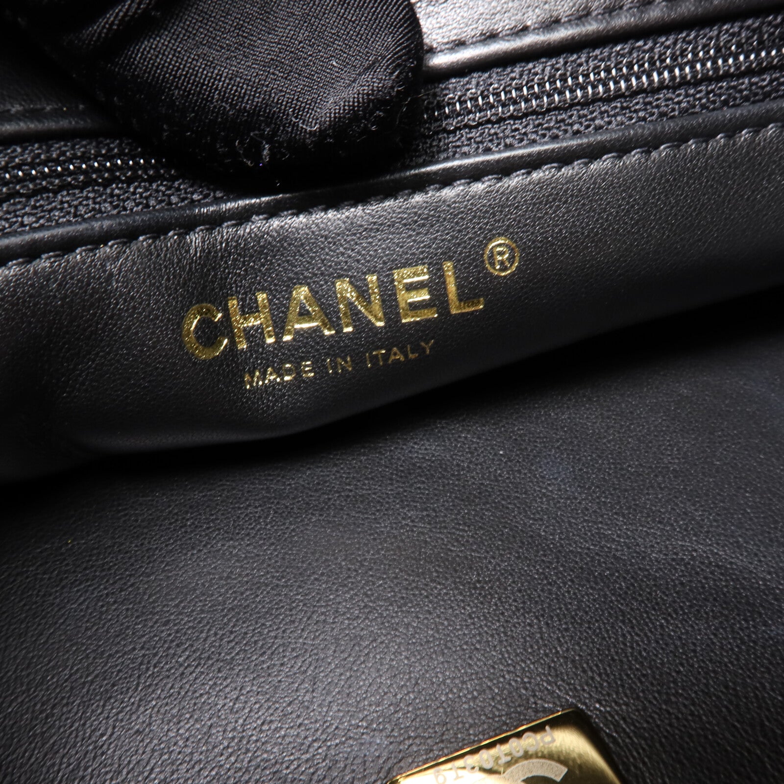 CHANEL 羊皮皮革22P Hobo肩背袋