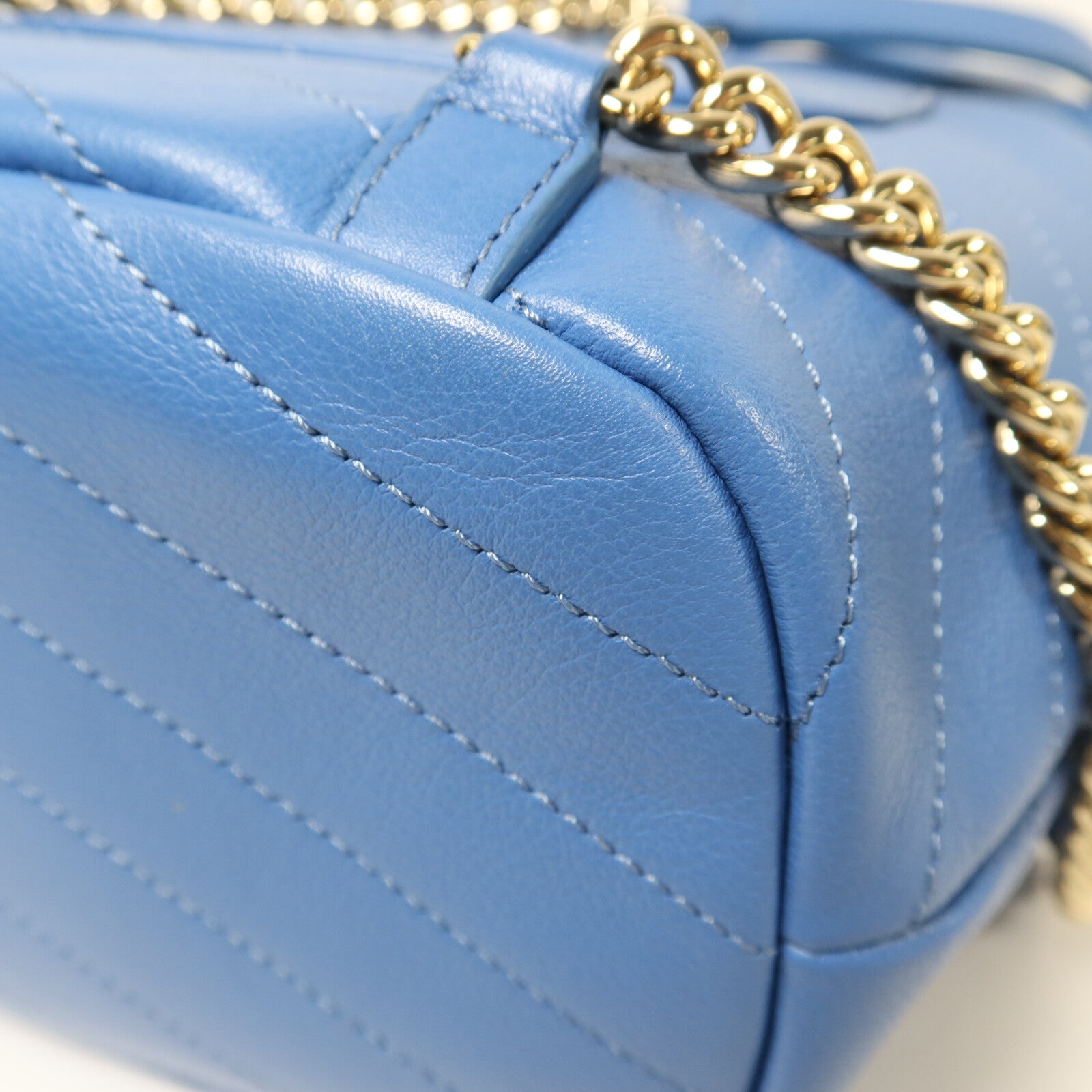 CHANEL 【激減優惠】牛皮皮革Backpack金扣鏈帶背包