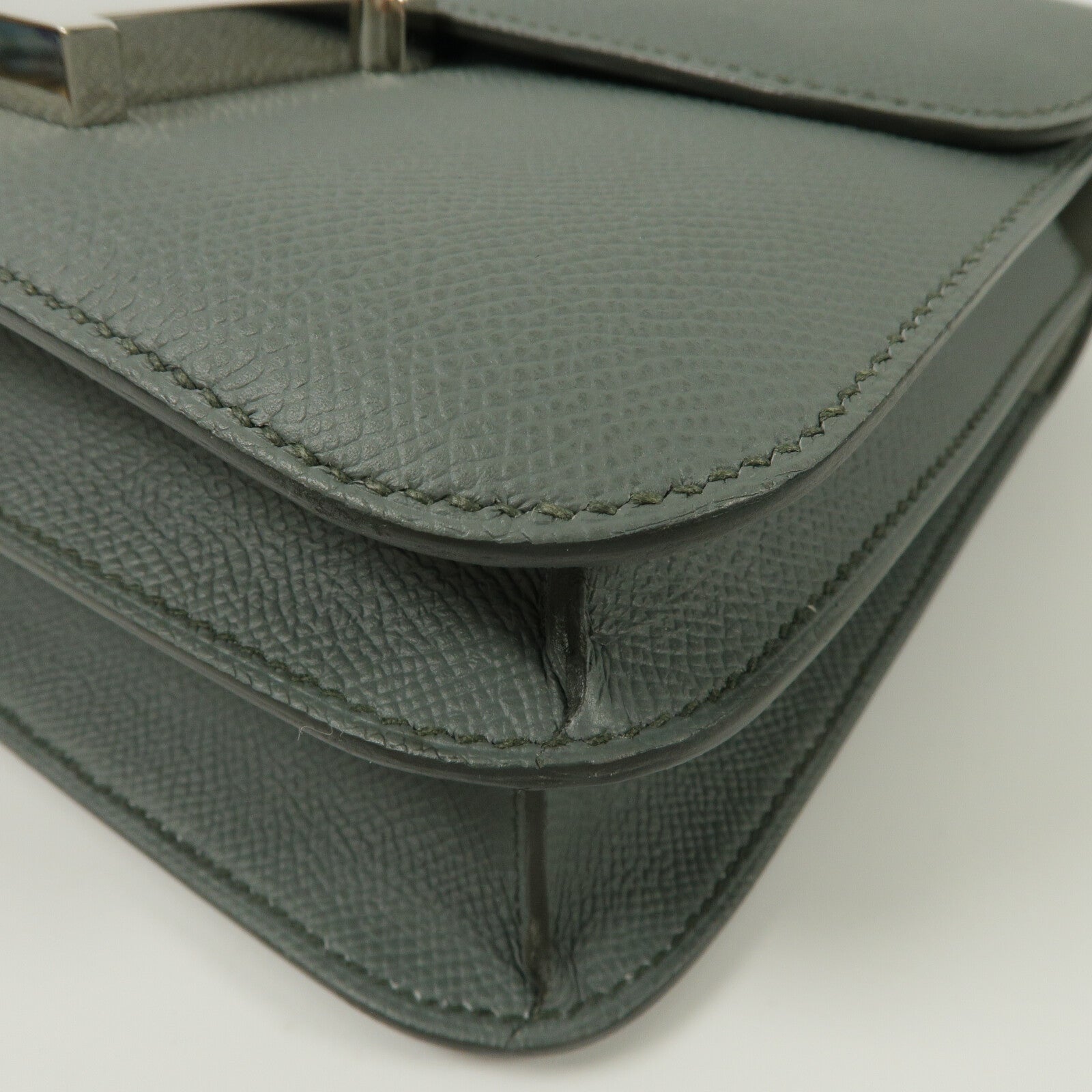HERMES Epsom皮革Constance 24肩背袋Bleu Orage
