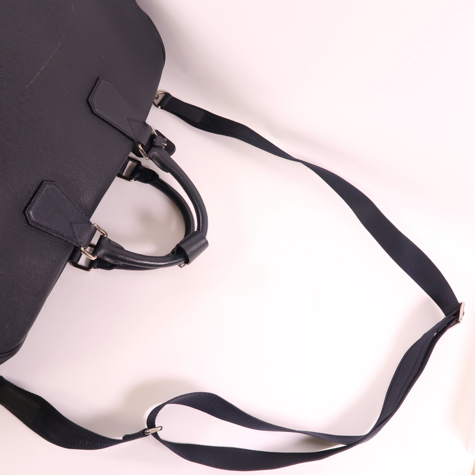 LOUIS VUITTON Taiga皮革Taiga Neo Kendall銀扣手挽肩背兩用袋