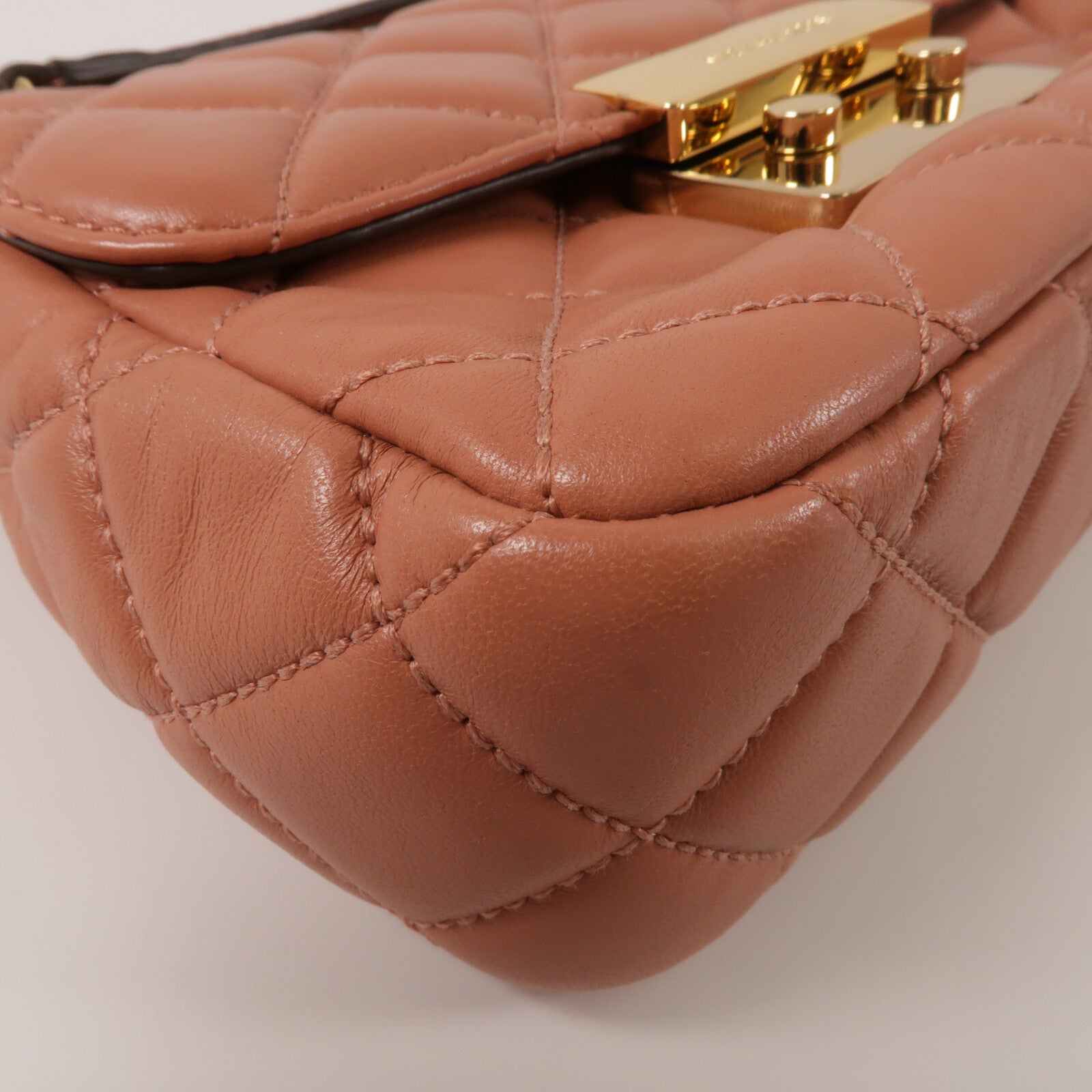 Michael Kors 羊皮皮革Chain Shoulder鏈帶肩背袋
