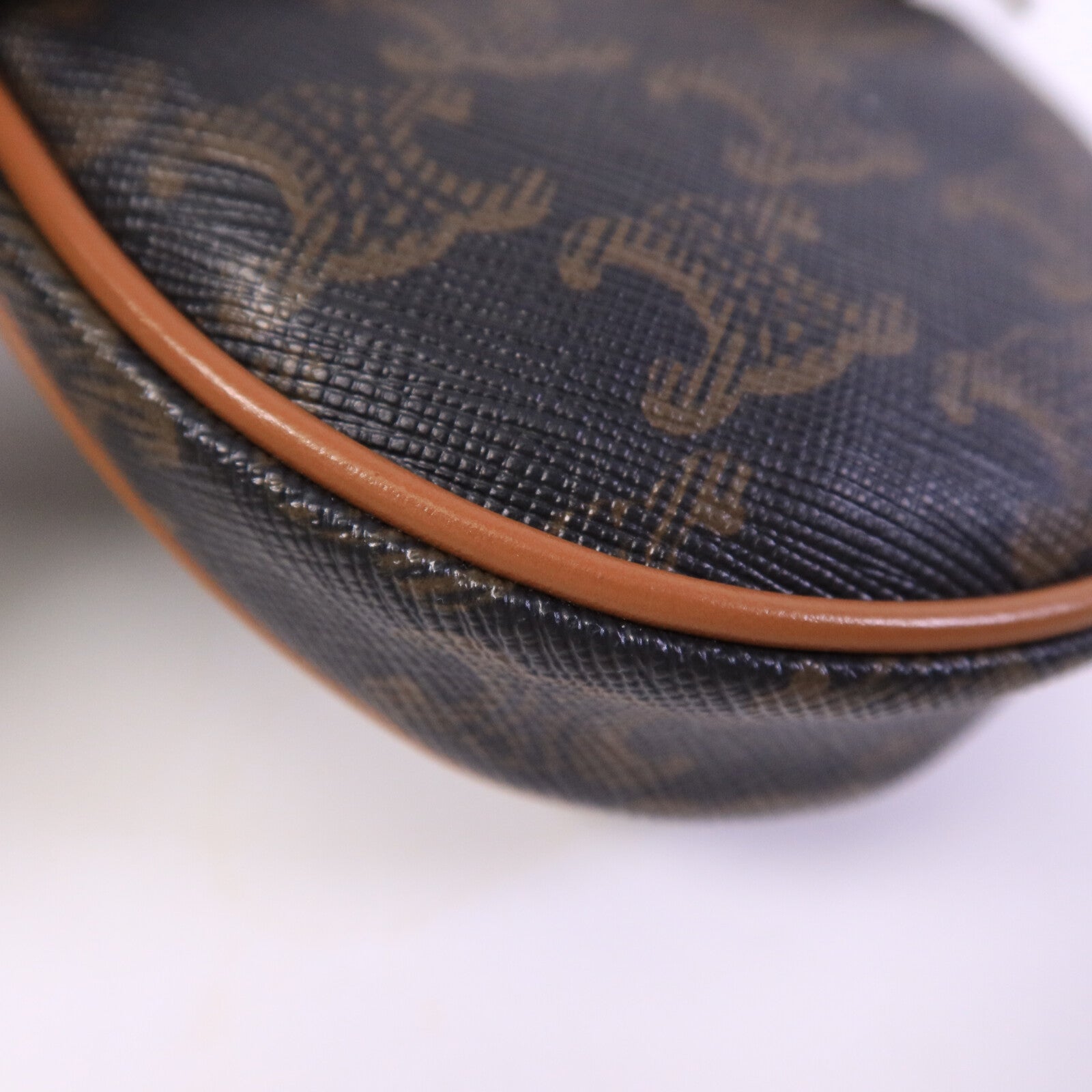 CELINE 塗層帆布Small Zipped Purse肩背袋