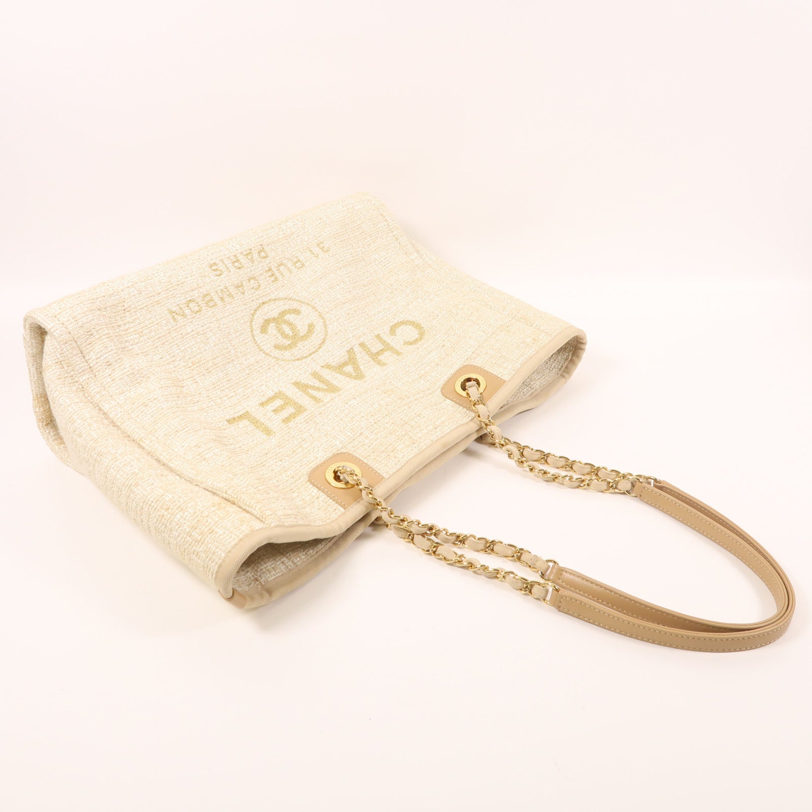 CHANEL Straw Deauville Tote金扣鏈帶肩背袋