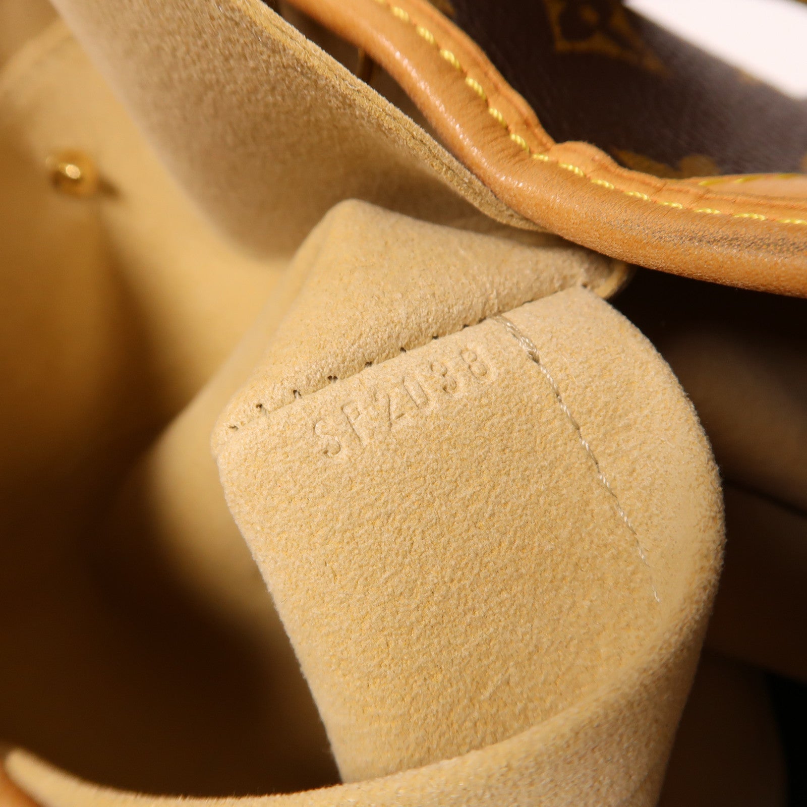 LOUIS VUITTON Monogram Galliera GM金扣肩背袋