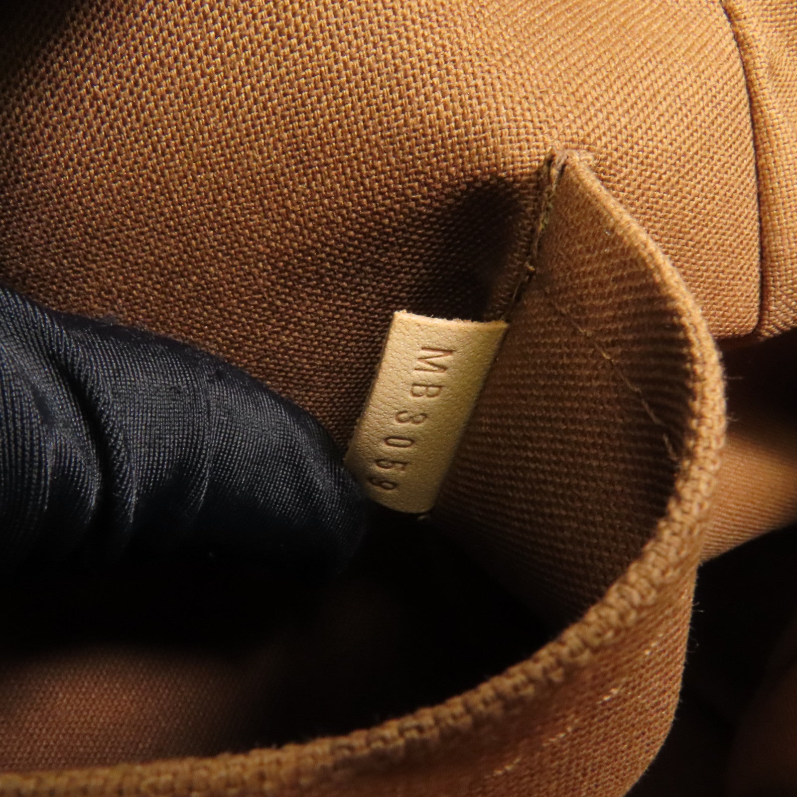 LOUIS VUITTON Monogram Tivoli GM金扣肩背袋