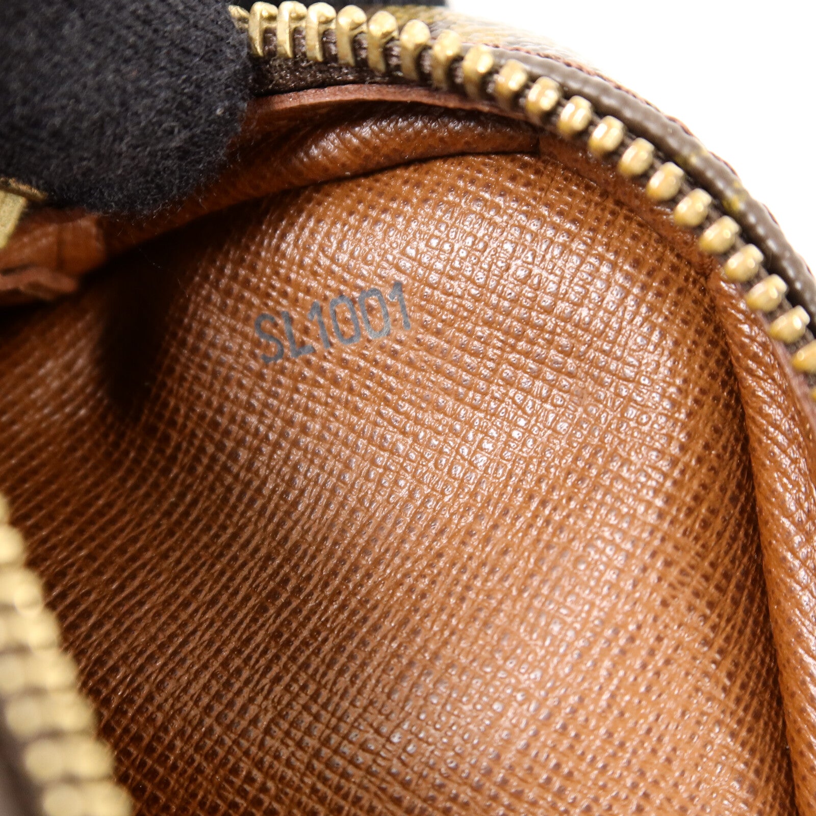 LOUIS VUITTON Monogram Marly Dragonne GM手拿包