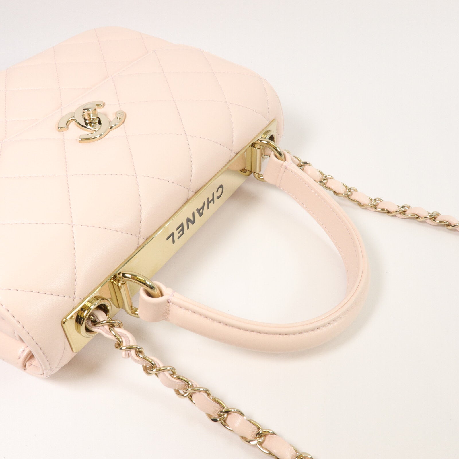 CHANEL 羊皮皮革Trendy CC Medium手挽肩背兩用袋