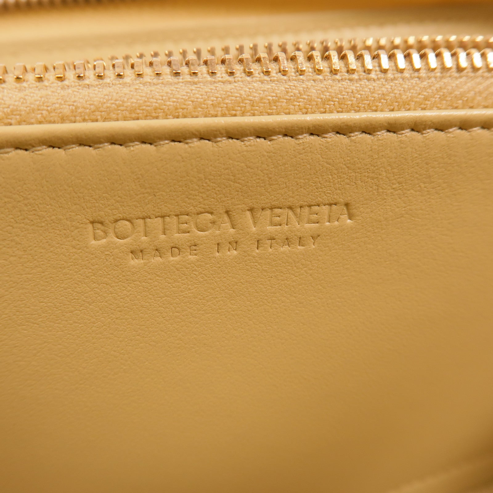 BOTTEGA VENETA 羊皮皮革Zipper Long Wallet長錢包