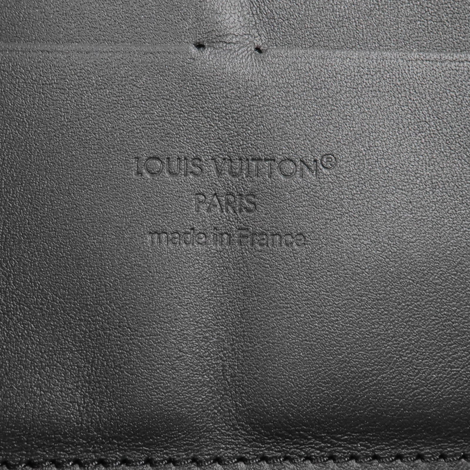 LOUIS VUITTON Aerogram Zippy Wallet Horizontal長錢包
