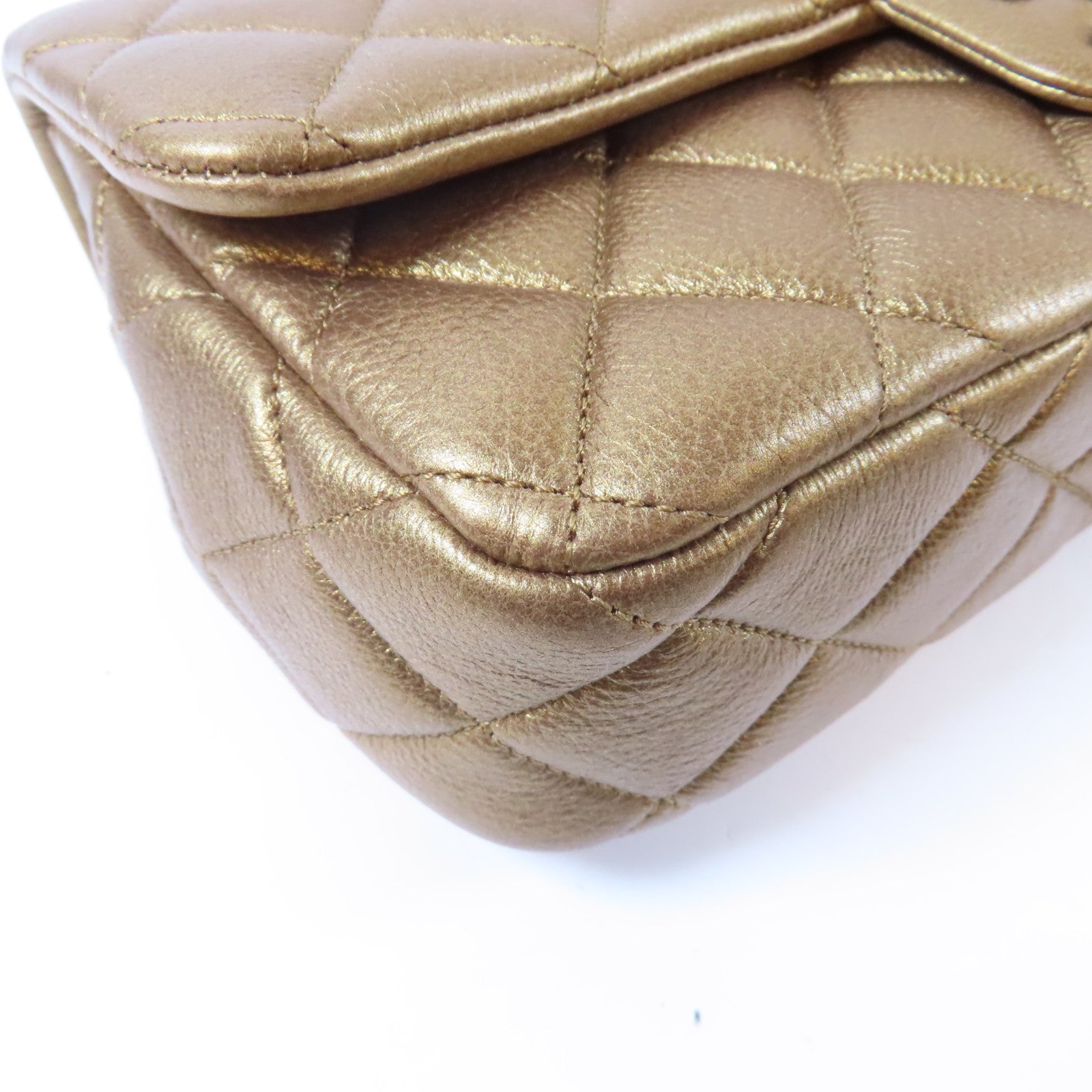 CHANEL 菱格牛皮皮革Chain Shoulder金扣鏈帶肩背袋青銅色