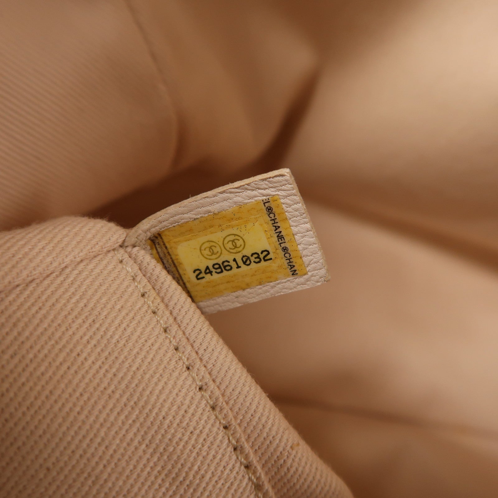 CHANEL Straw Deauville Tote金扣鏈帶肩背袋