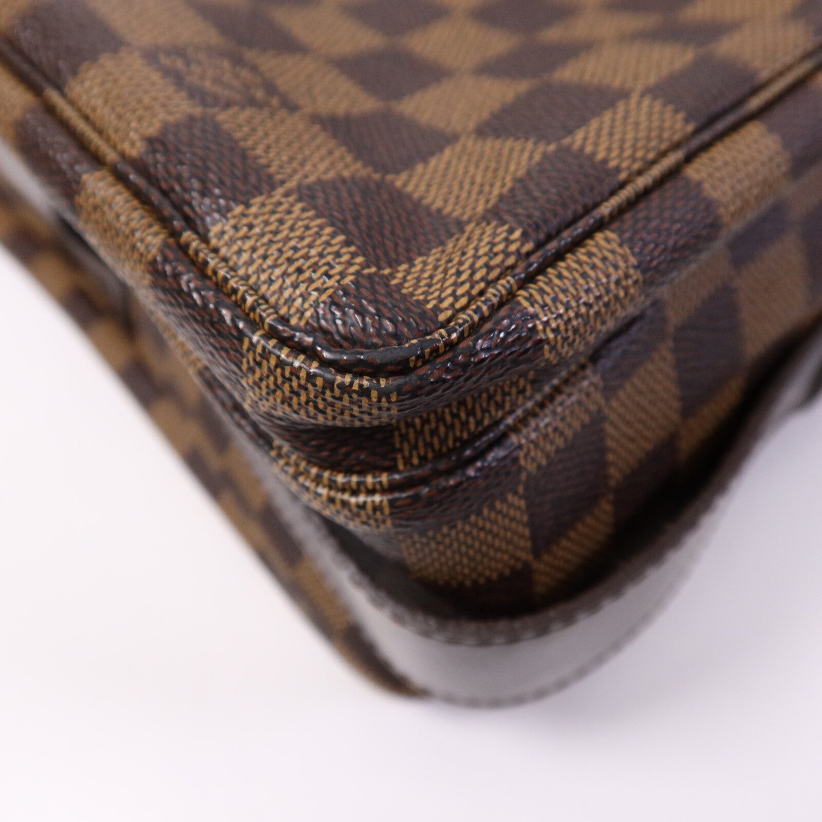 LOUIS VUITTON 【激減優惠】Damier Naviglio金扣肩背袋