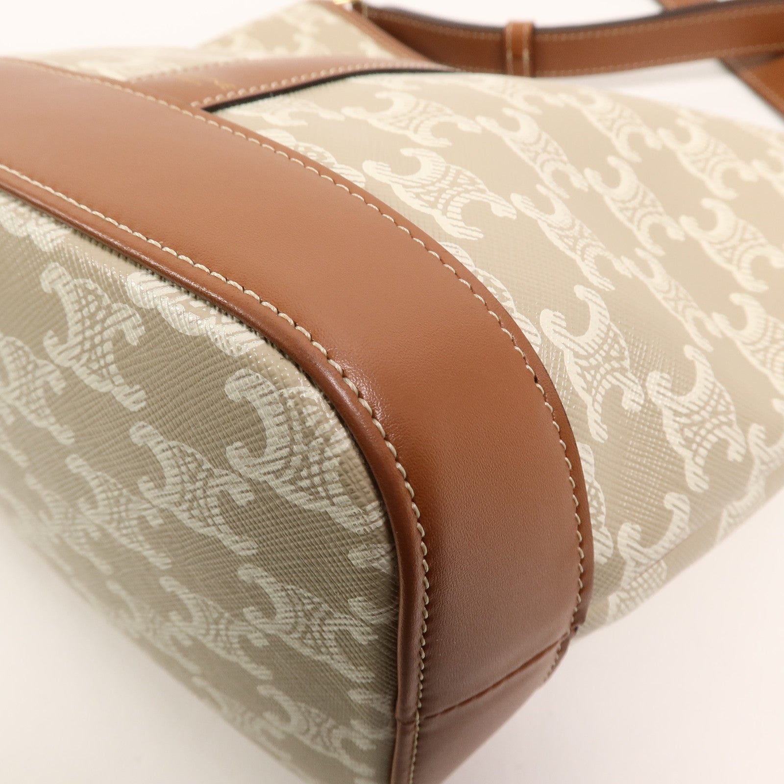 CELINE 塗層帆布Triomphe Bucket Bag Small肩背袋