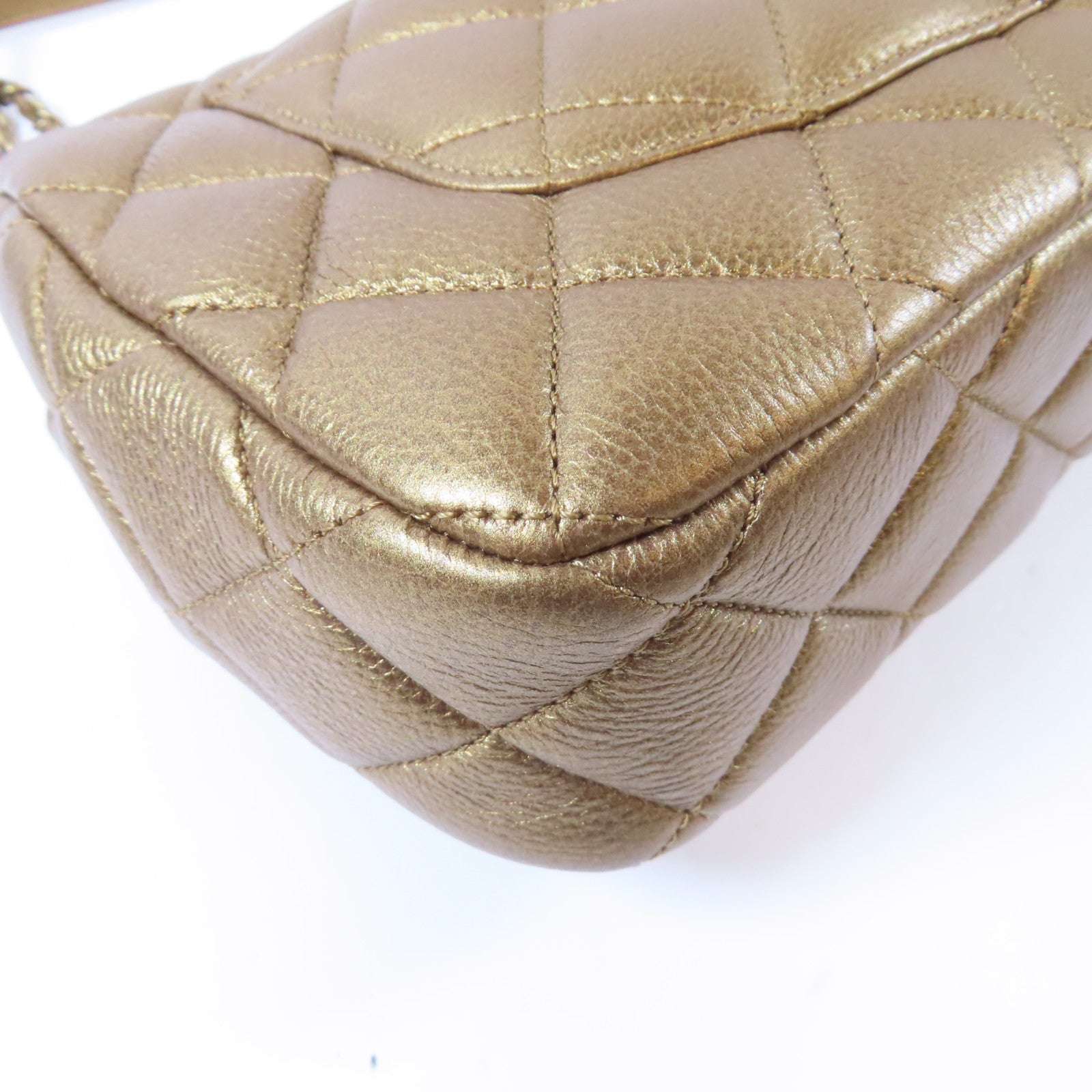 CHANEL 菱格牛皮皮革Chain Shoulder金扣鏈帶肩背袋青銅色