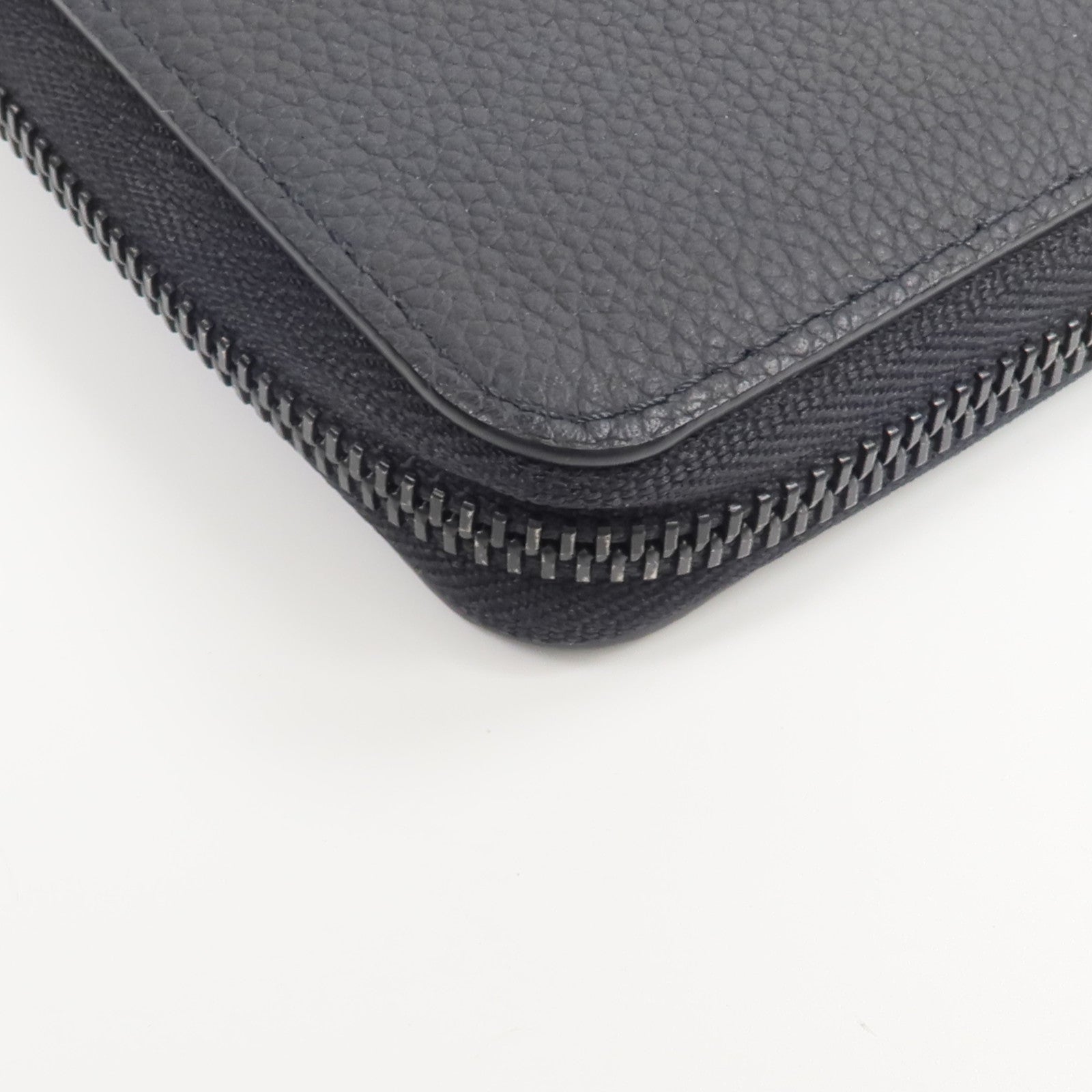 LOUIS VUITTON Aerogram Zippy Wallet Horizontal長錢包