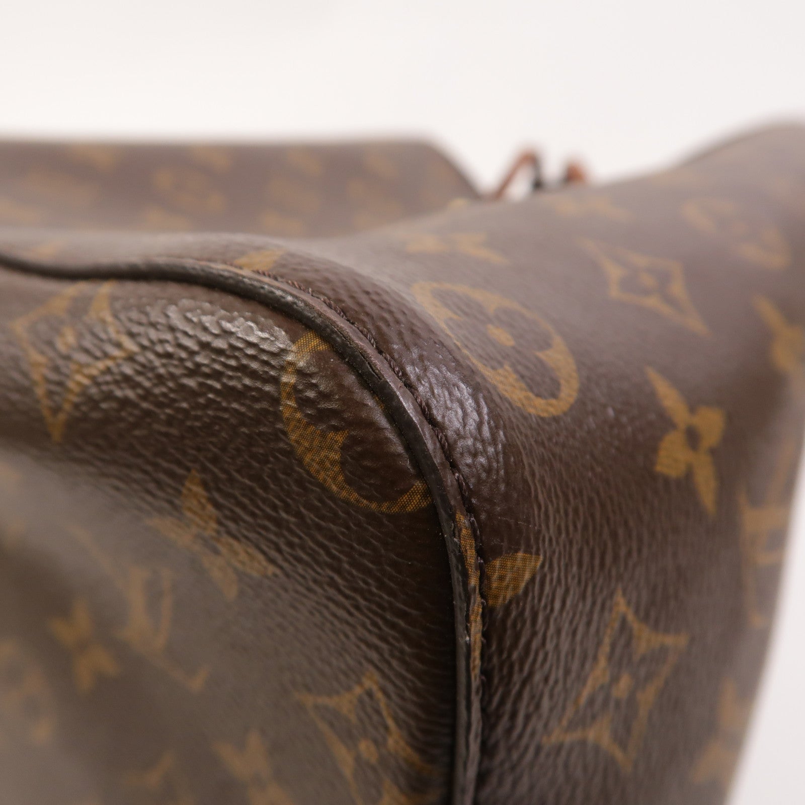 LOUIS VUITTON Monogram NeoNoe MM金扣肩背袋棕色