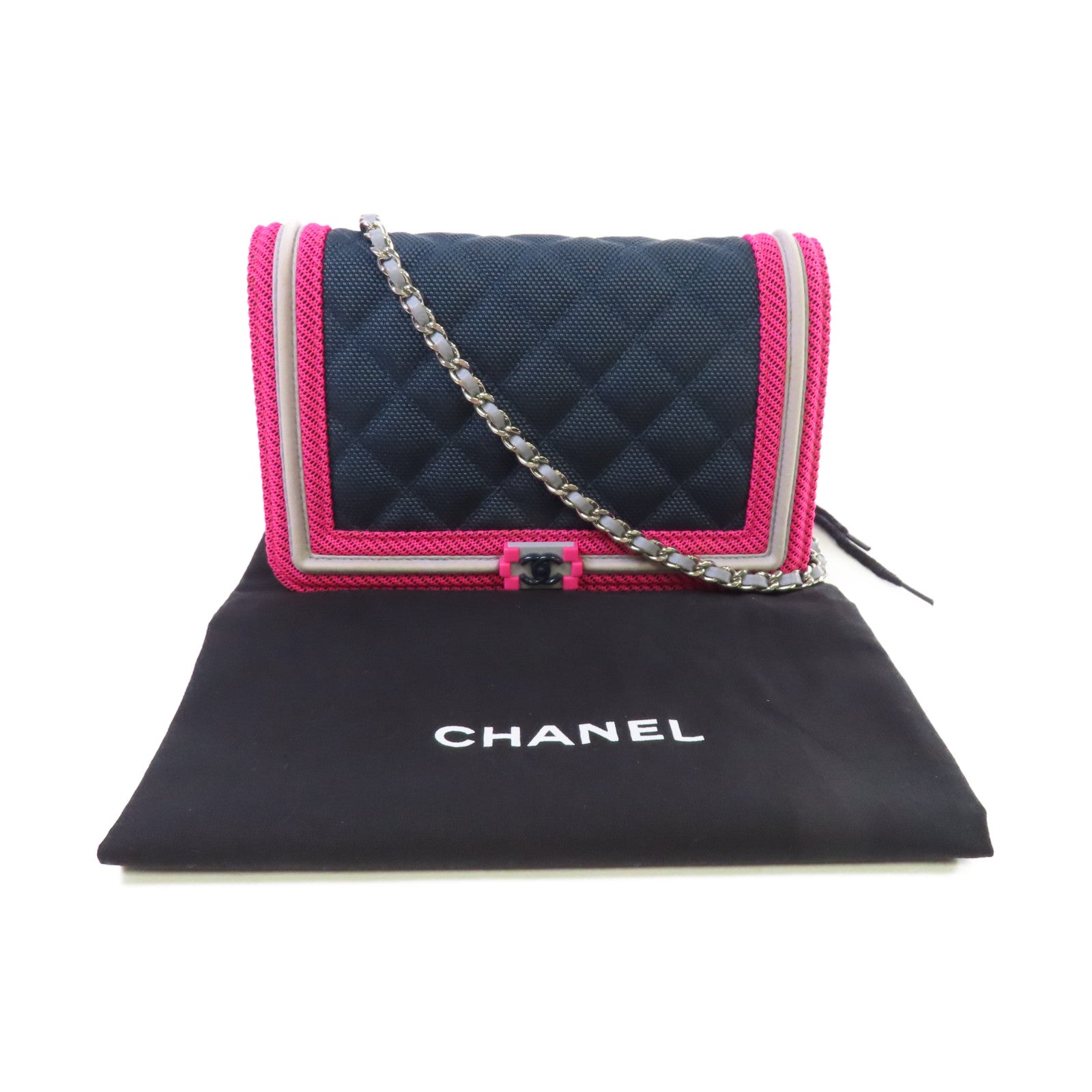 CHANEL 菱格帆布WOC Wallet On Chain Shoulder Bag銀扣鏈帶肩背袋寶藍色/粉紅色/灰色