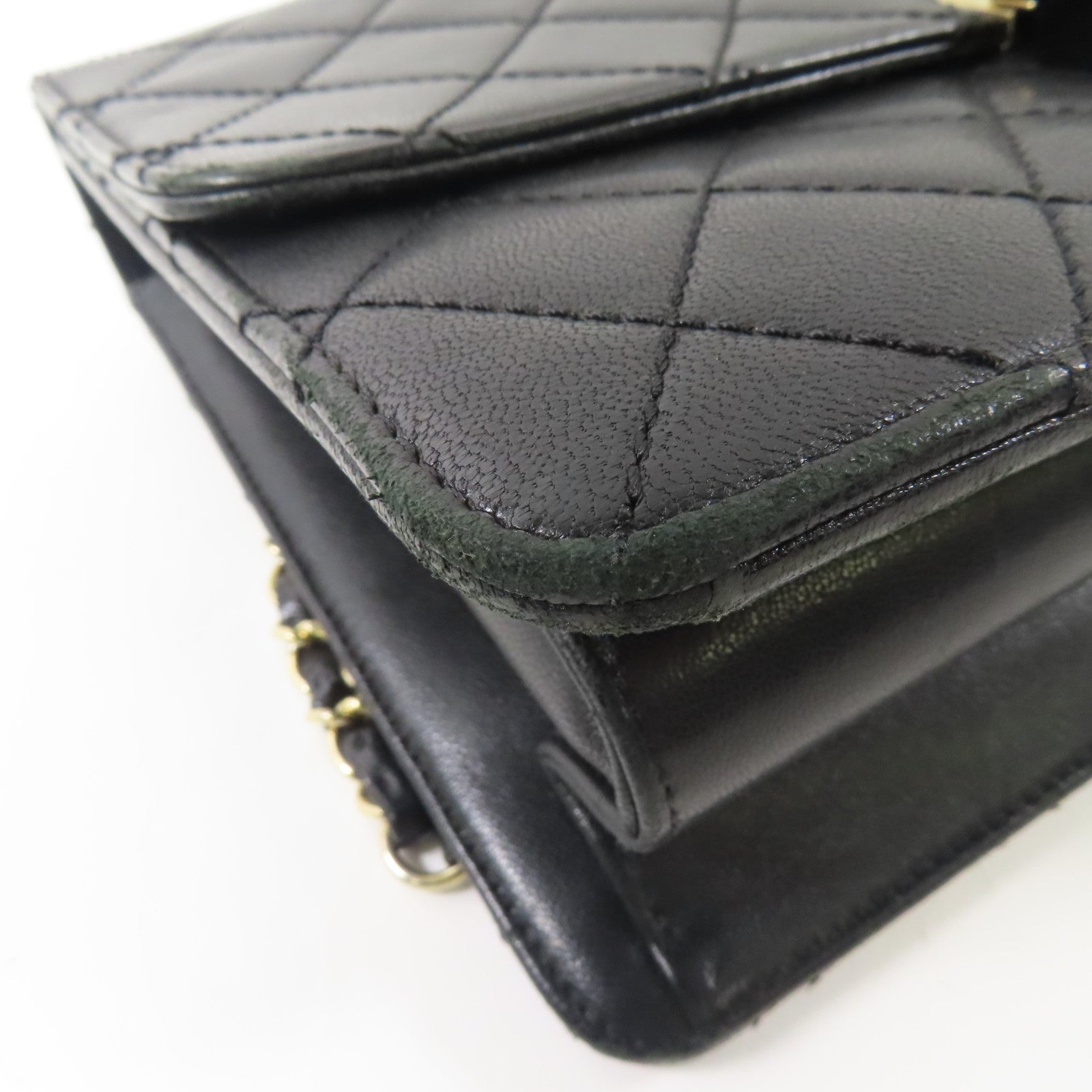 CHANEL 牛皮皮革Shoulder Bag金扣肩背袋