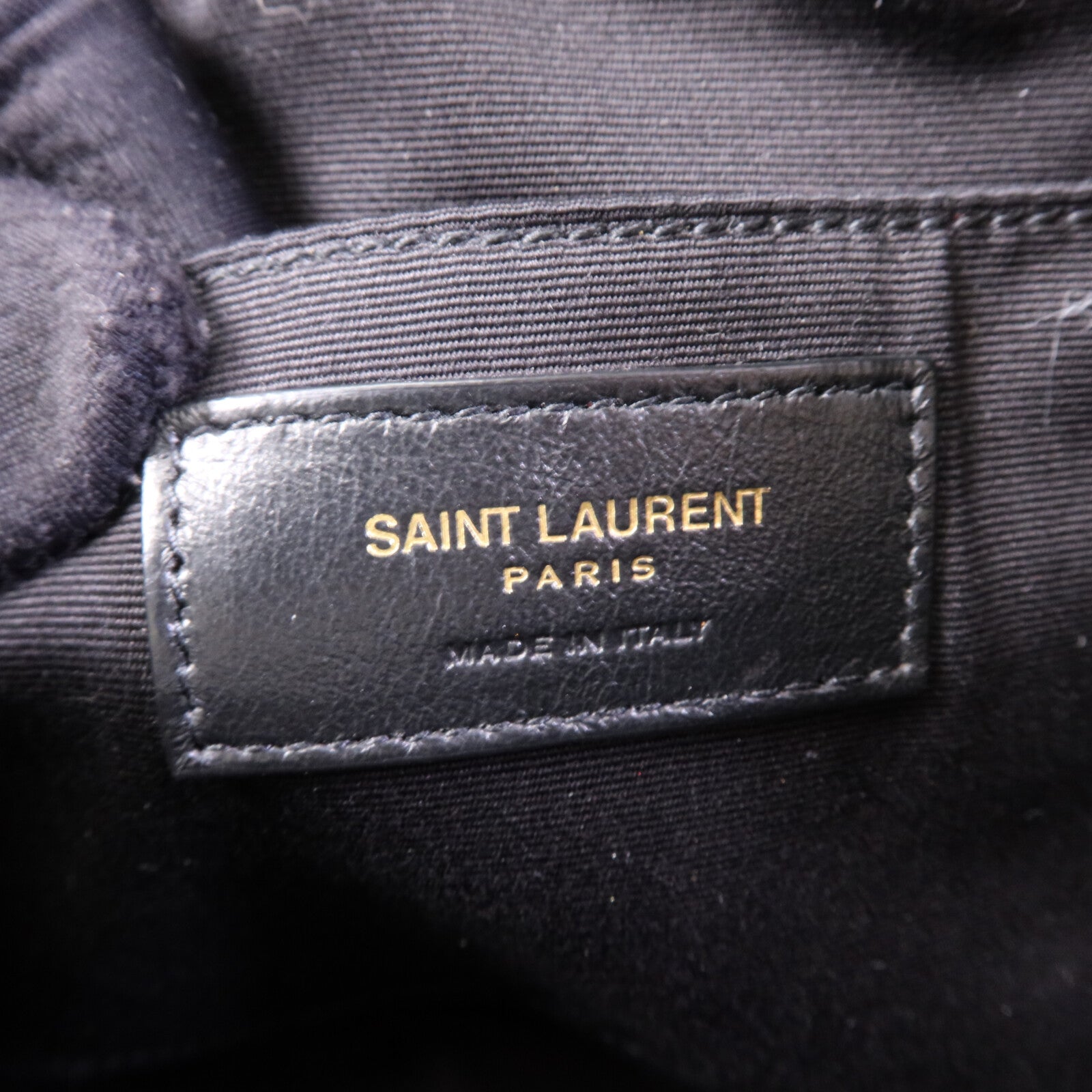 SAINT LAURENT 牛皮皮革LOU Camera Bag金扣肩背袋