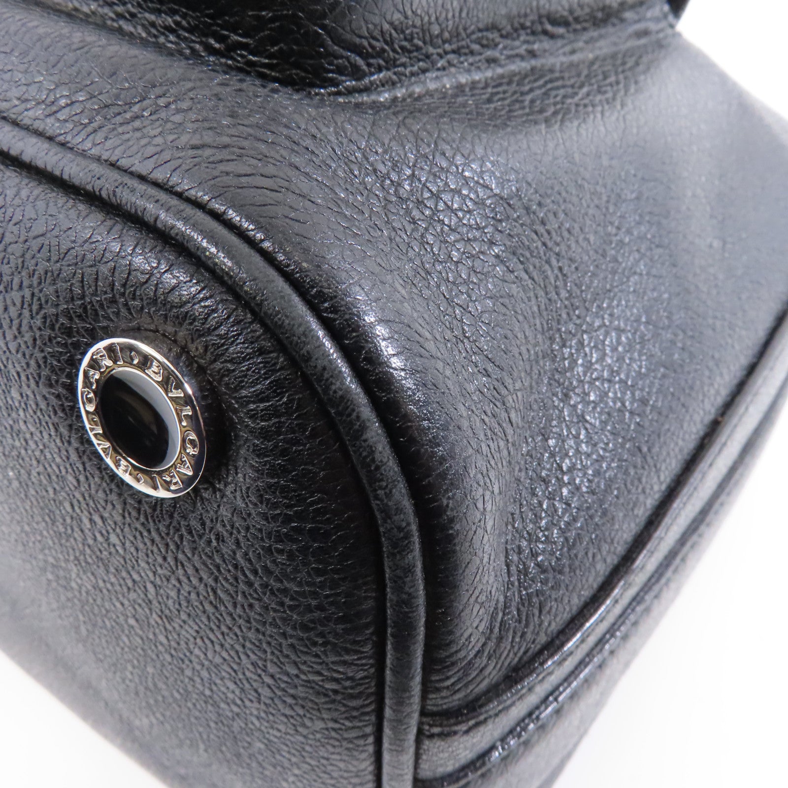 BVLGARI 【激減優惠】牛皮皮革Shoulder Bag銀扣肩背袋黑色