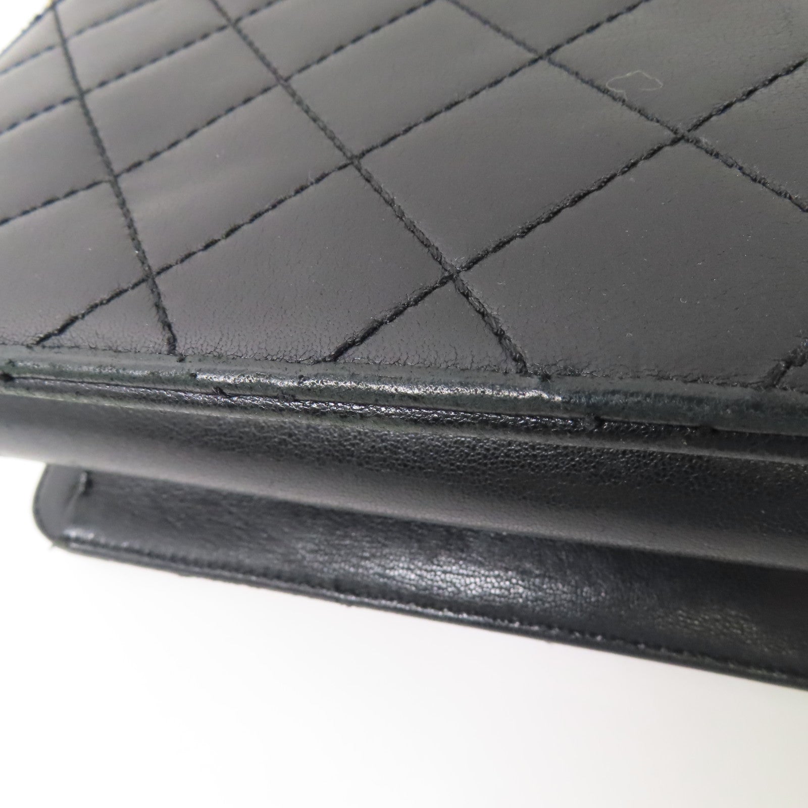 CHANEL 牛皮皮革Shoulder Bag金扣肩背袋