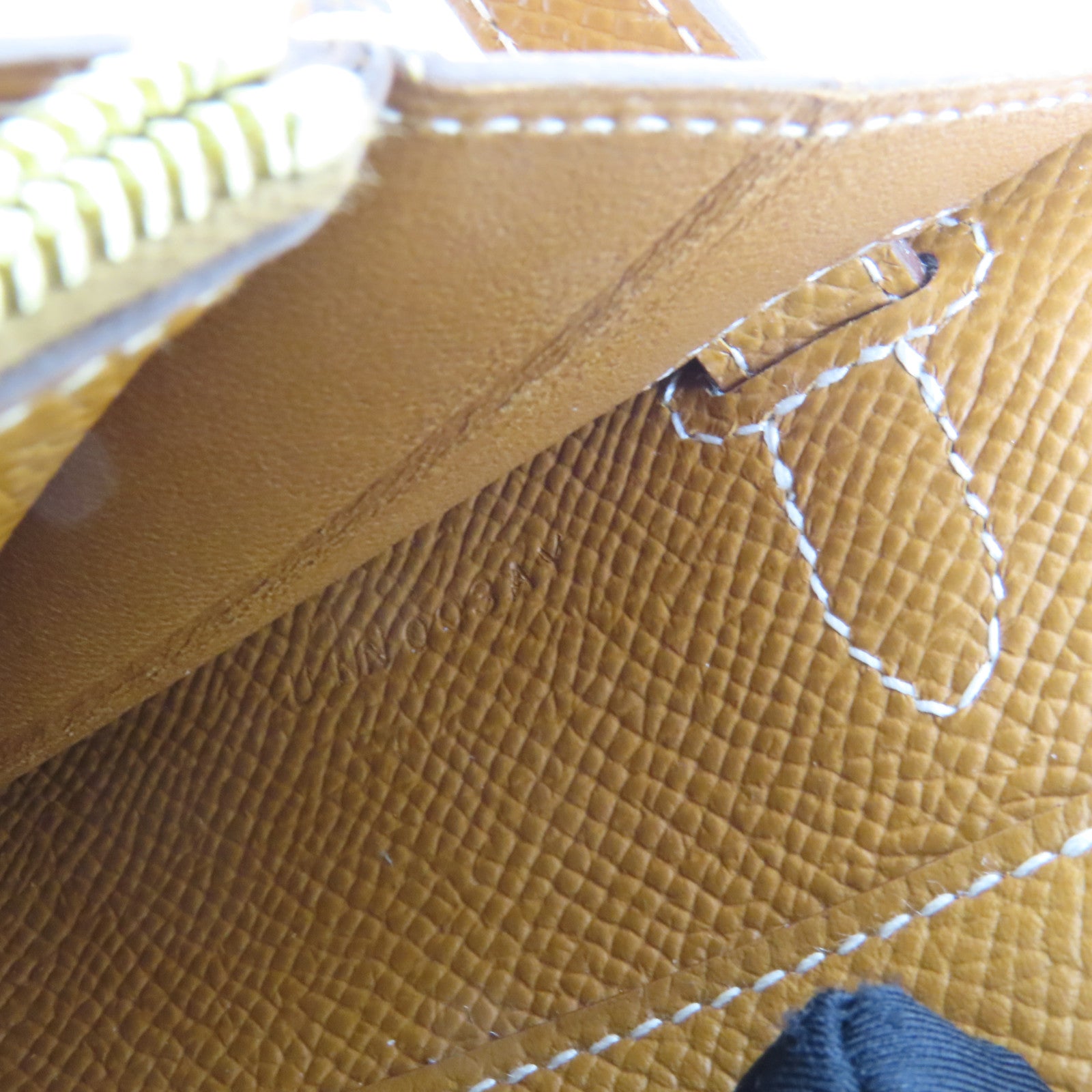 HERMES Epsom皮革Kelly To Go金扣肩背袋Gold
