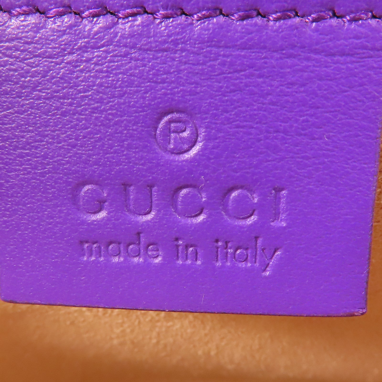 GUCCI 牛皮皮革GG Marmont金扣肩背袋