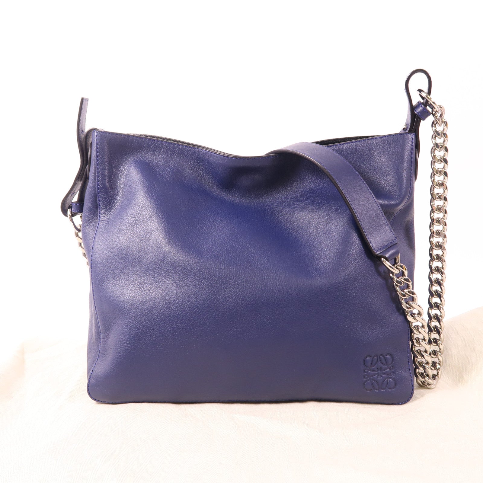 LOEWE 【激減優惠】牛皮皮革Shoulder Bag銀扣鏈帶肩背袋