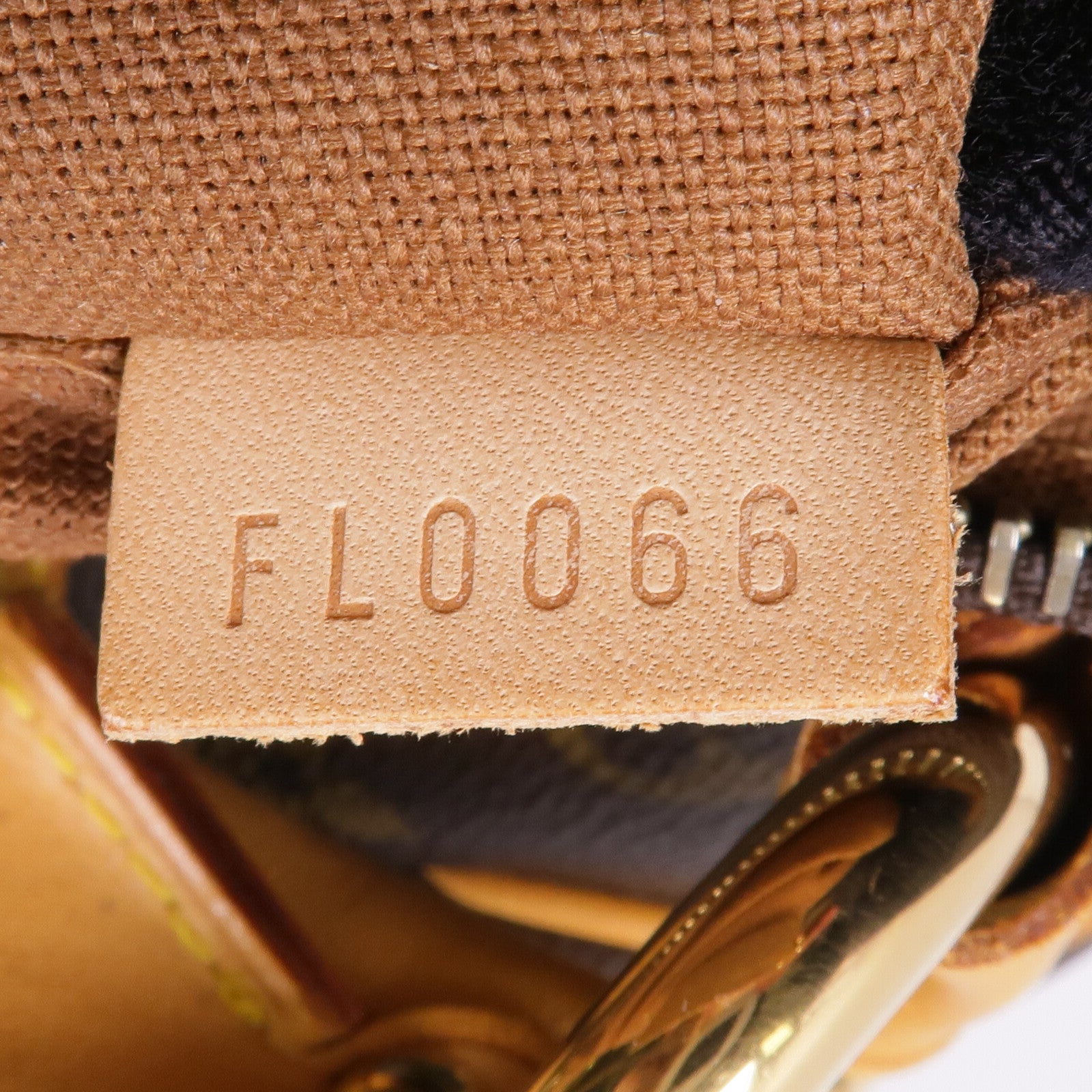 LOUIS VUITTON Monogram Tikal GM金扣肩背袋