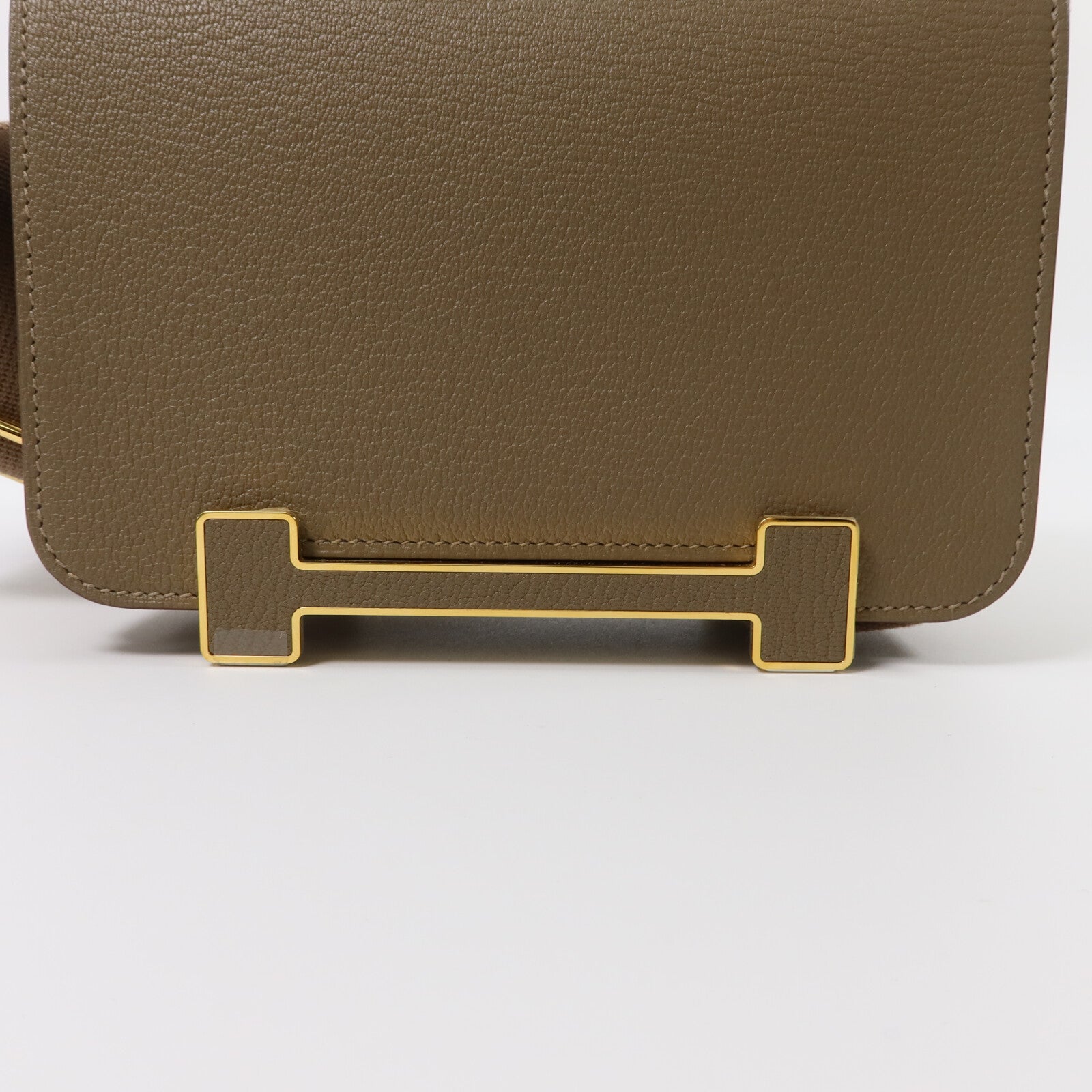 HERMES Chevre皮革Geta肩背袋Etoupe