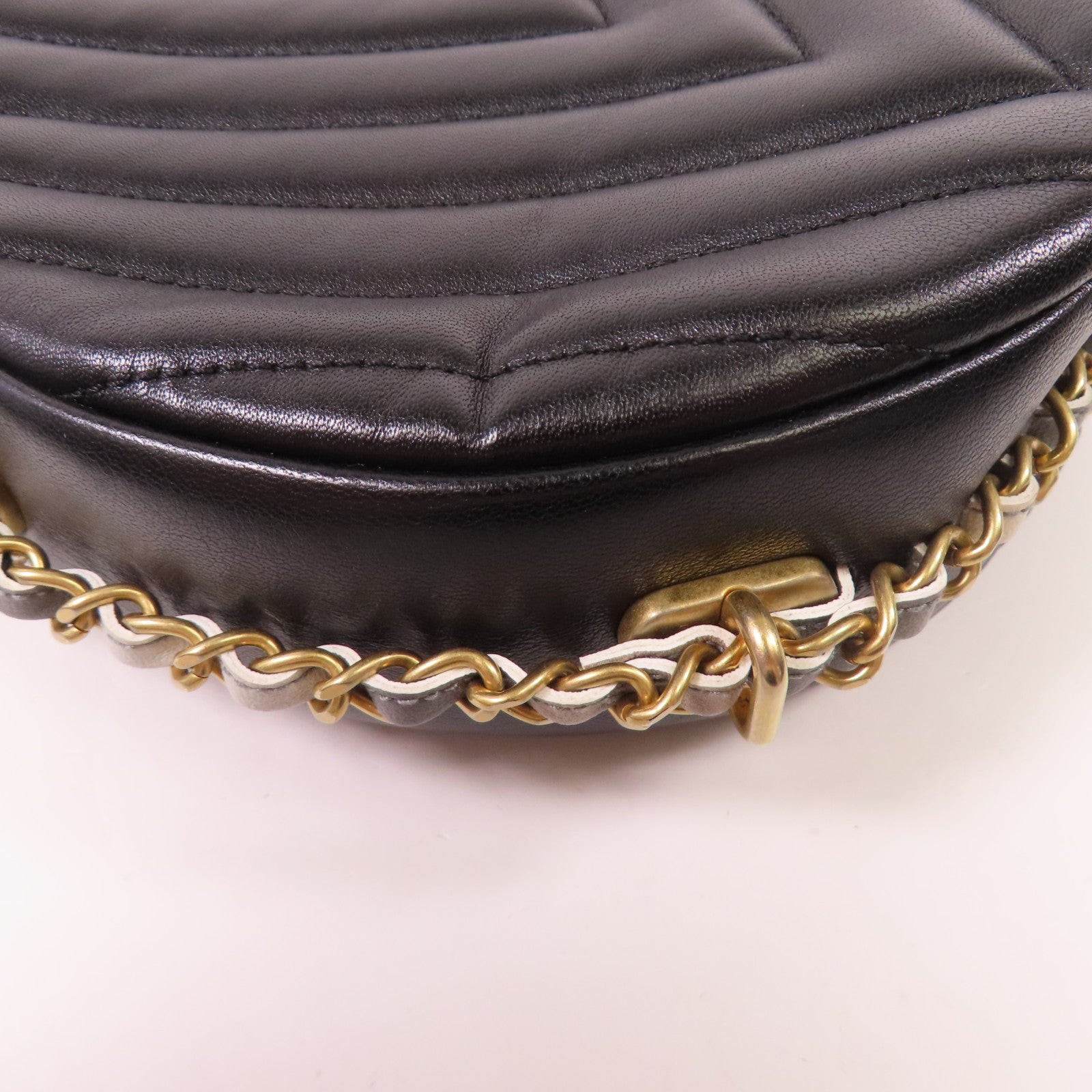 CHANEL 牛皮皮革Shoulder Bag金扣鏈帶肩背袋