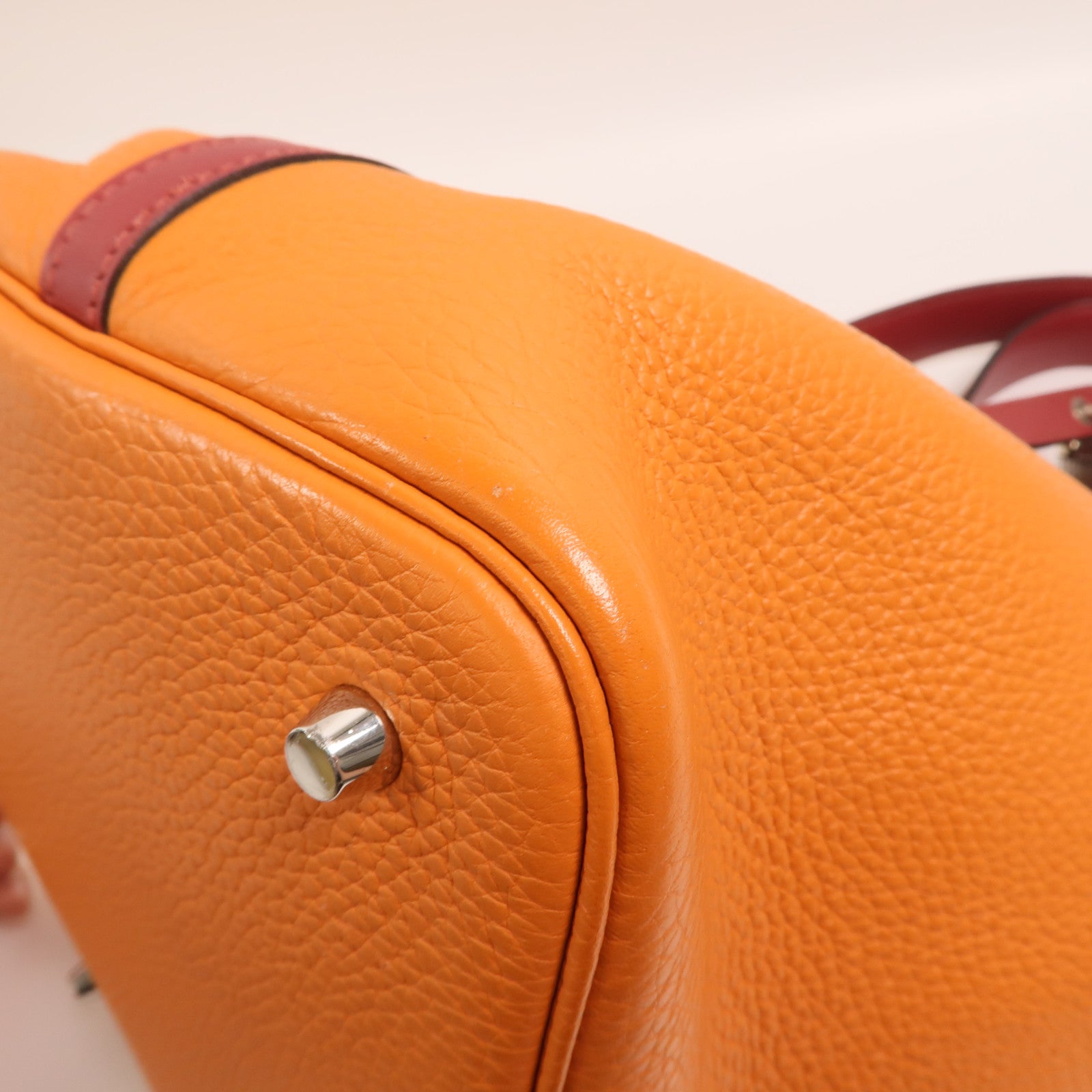 HERMES Clemence皮革Picotin MM銀扣手挽袋Feu/Rouge Grenat