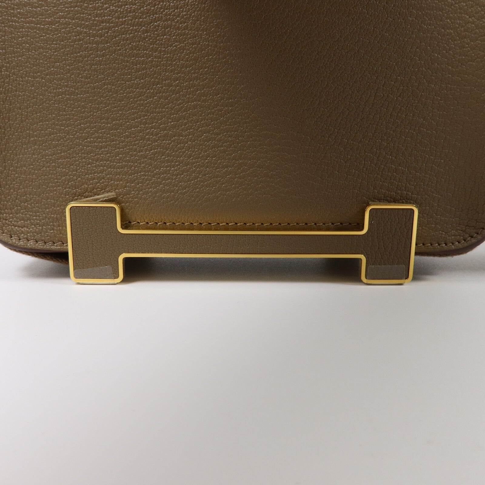 HERMES Chevre皮革Geta肩背袋Etoupe