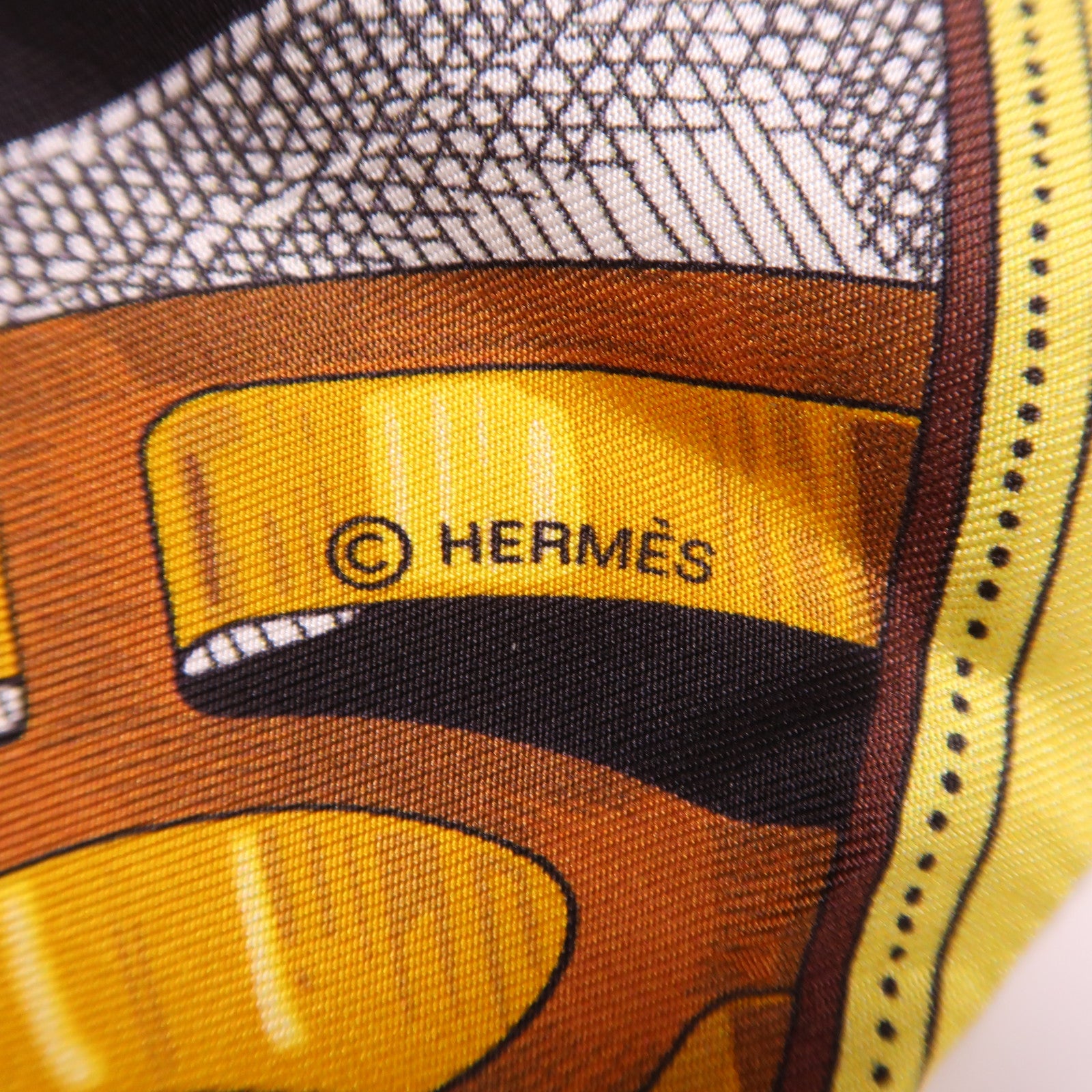 HERMES 絲質Maxi Twilly絲巾