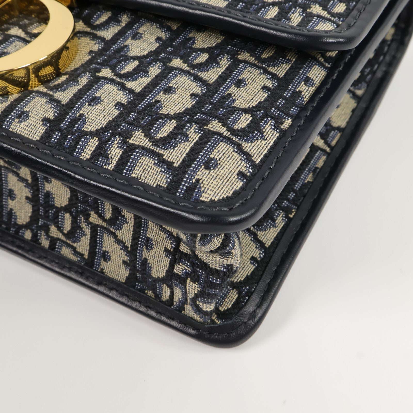 Dior 帆布30 Montaigne肩背袋